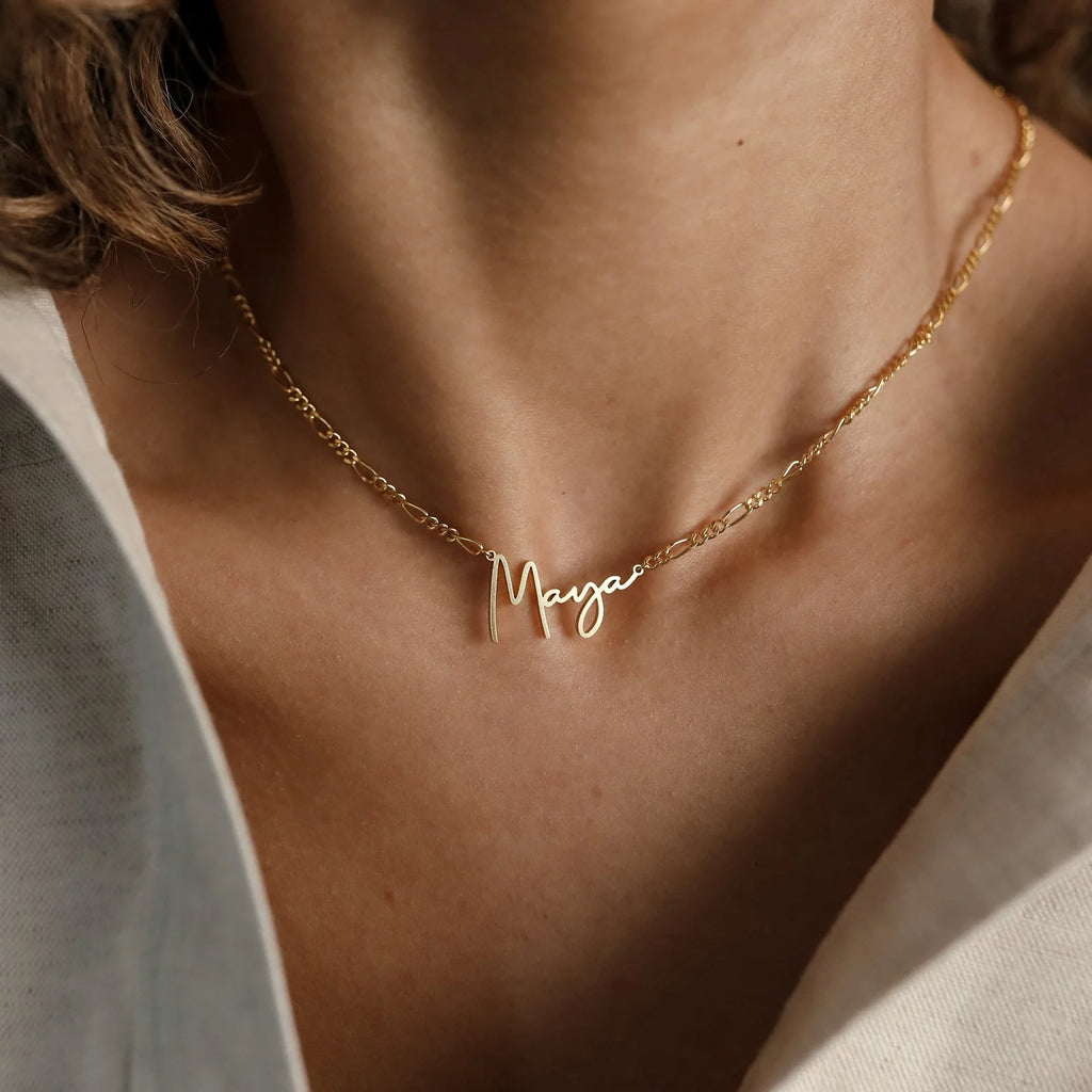 Summer Name Necklace in Figaro Chain Silver 18K Gold Plated