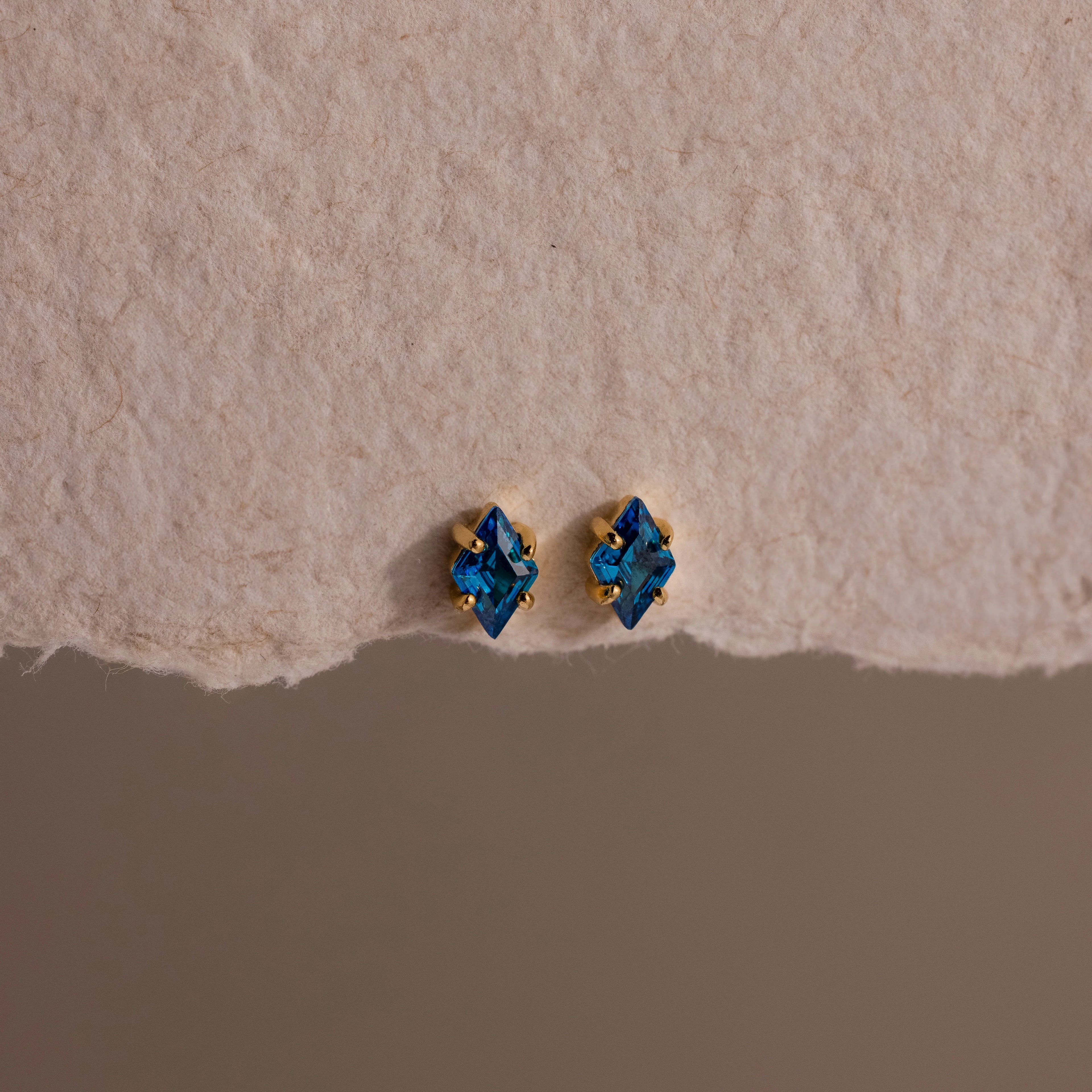 Rhombus Blue Zircon Flat Back Studs Silver 18K Gold Plated