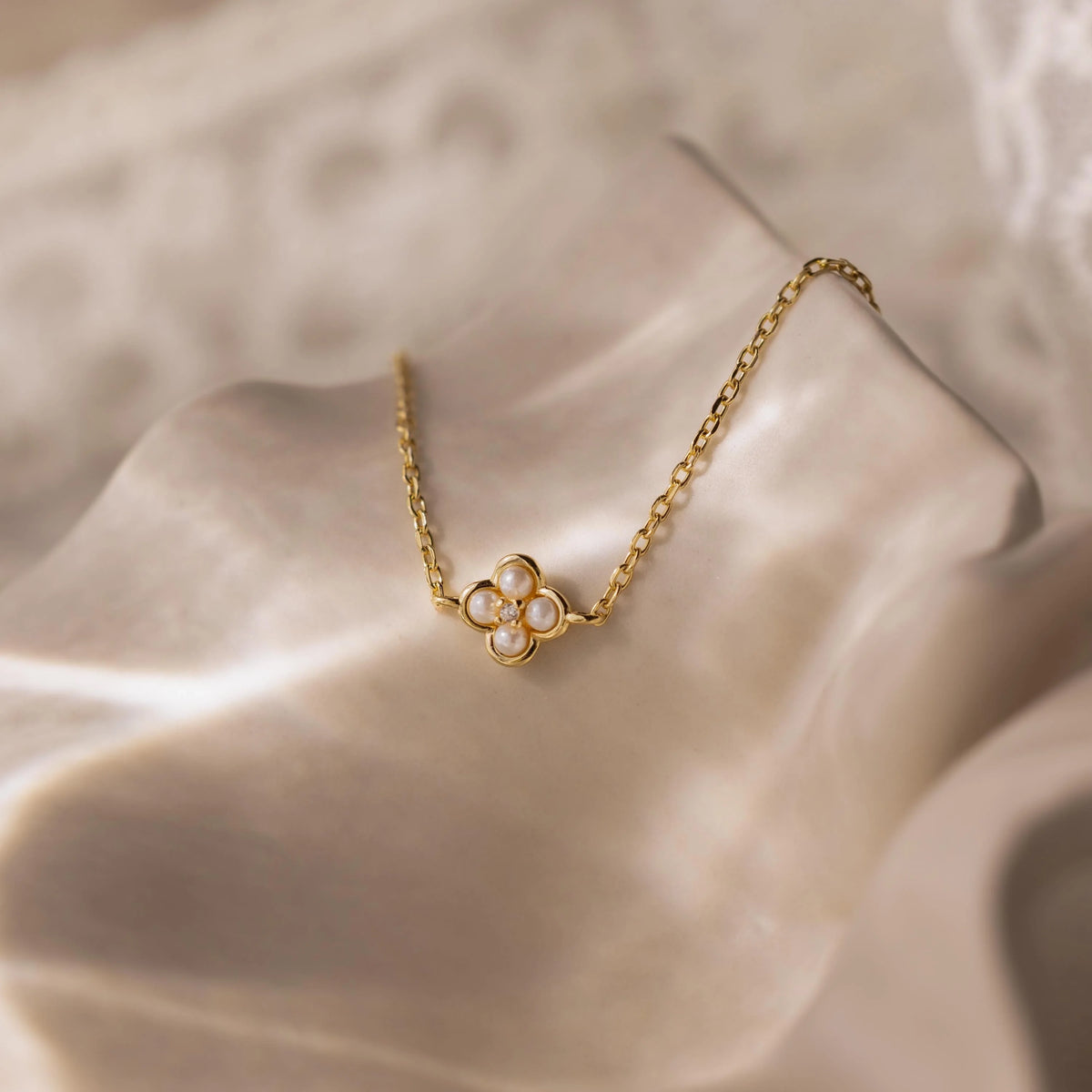 Diamond Pearl Flower Bracelet Silver 18K Gold Plated