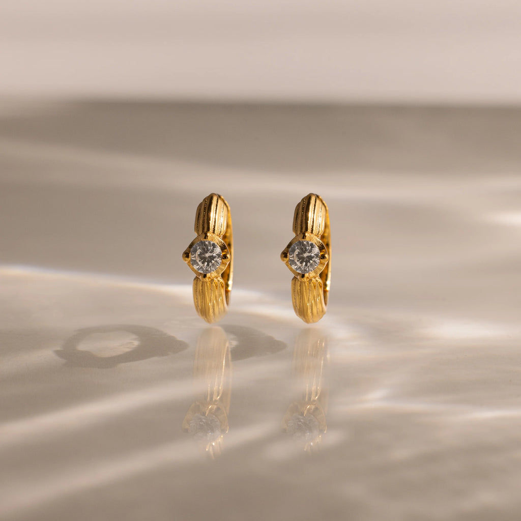 Ribbed Diamond Huggies Silver 18K Gold Plated