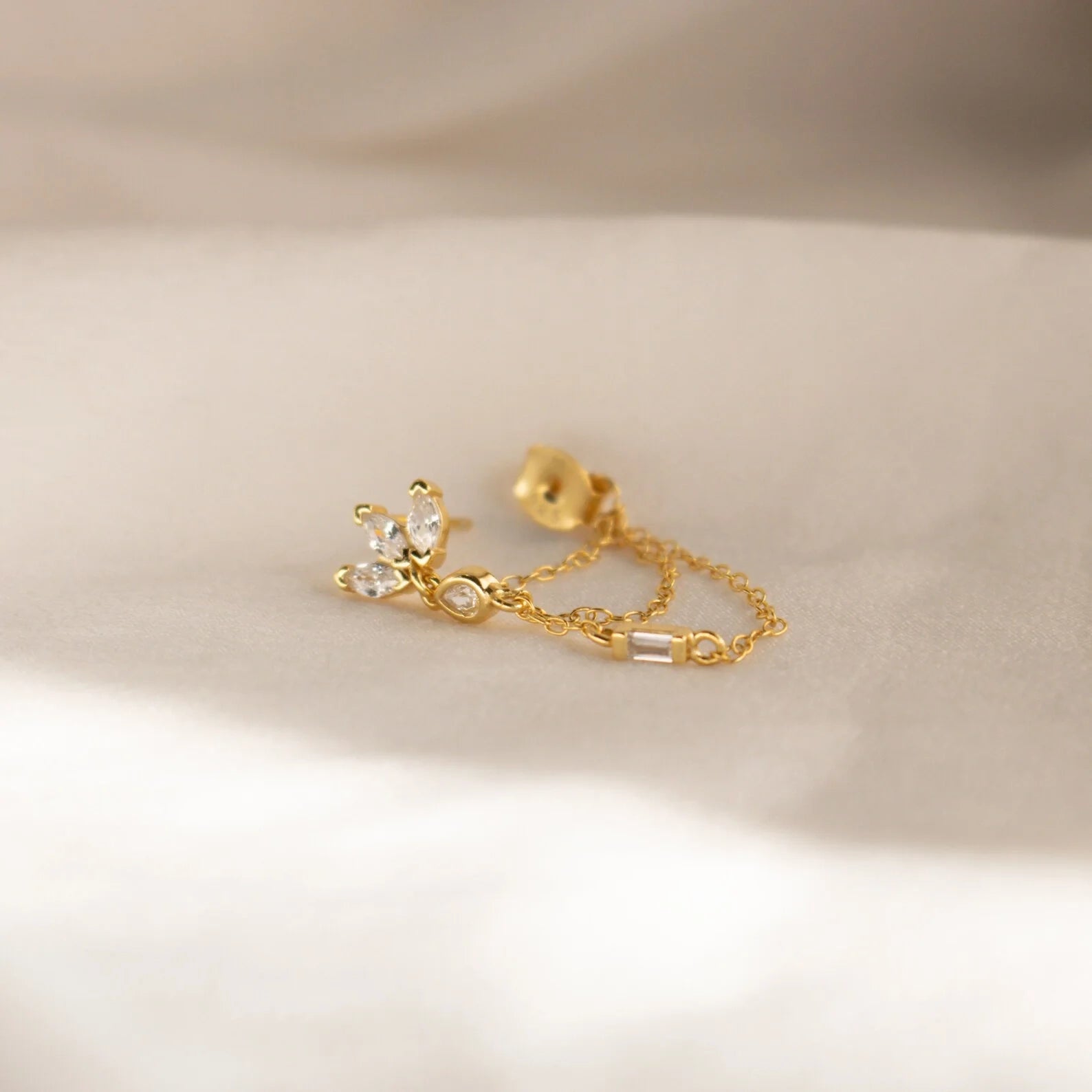 Genesis Chain Earrings Silver 18K Gold Plated
