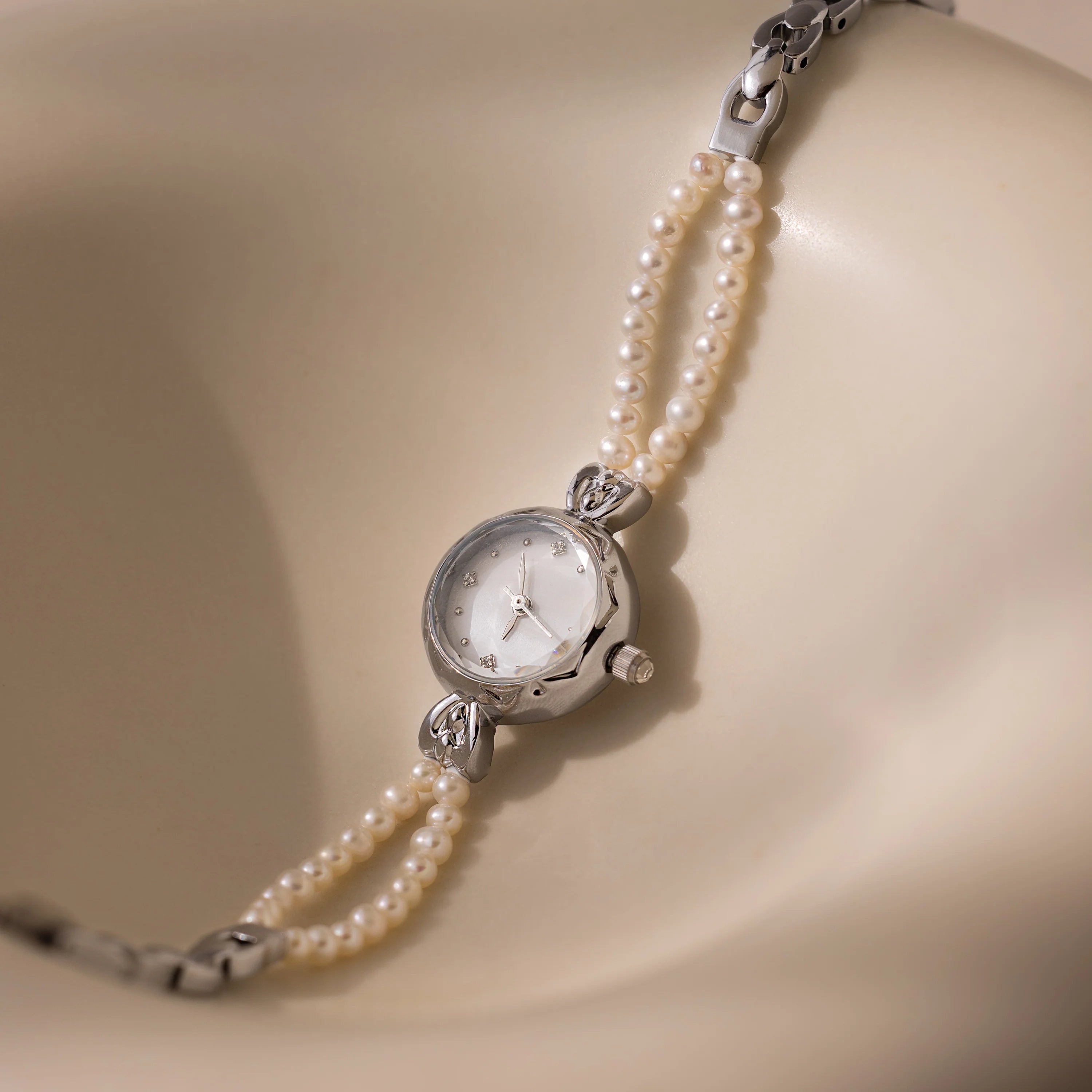 Beaded Pearl Timepiece Silver 18K Gold Plated