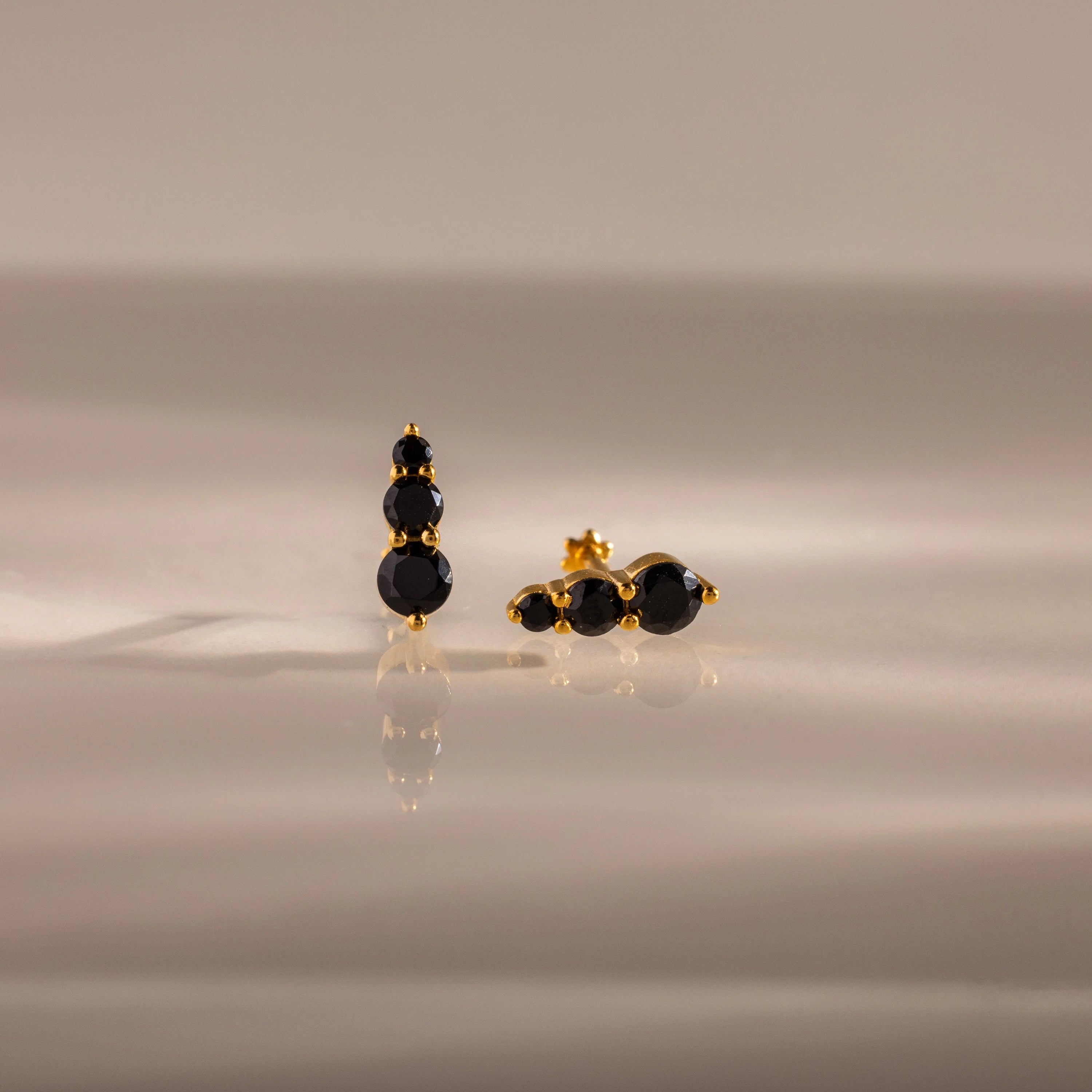 Onyx Flatback Studs Silver 18K Gold Plated