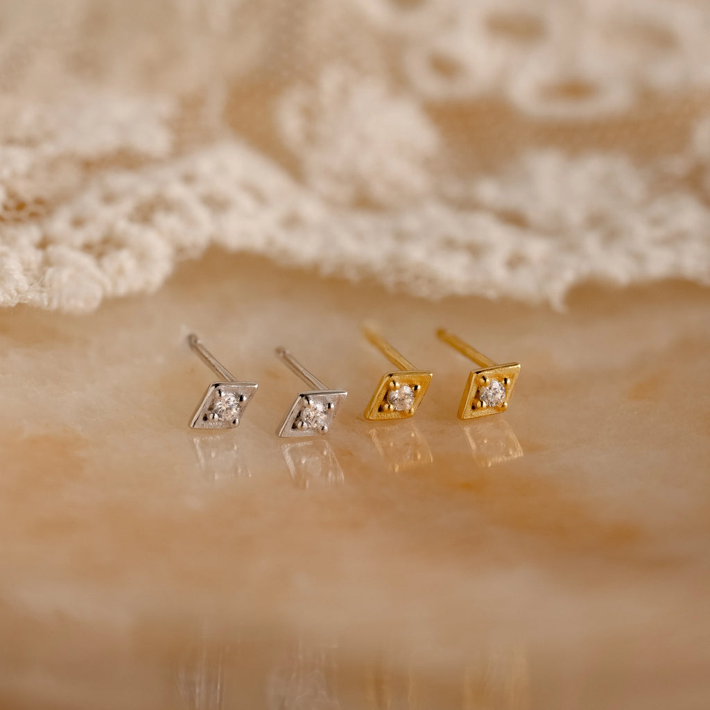 Ericka Diamond Studs Silver 18K Gold Plated