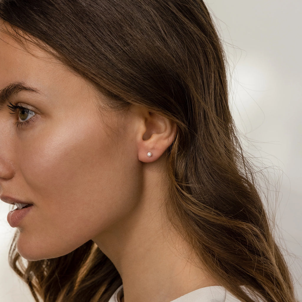 Dainty Pearl Studs Silver 18K Gold Plated