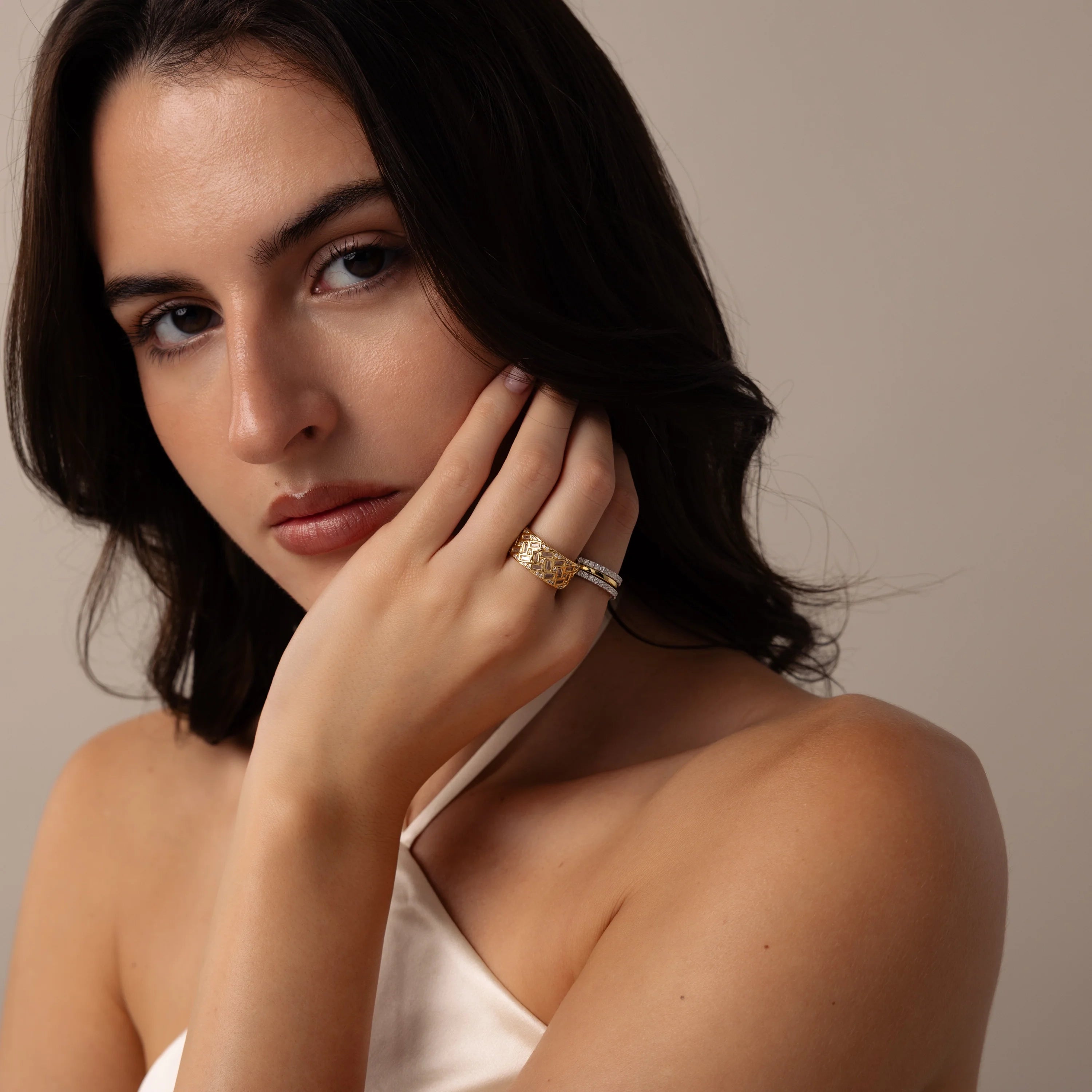Round & Baguette Diamond Ring Silver 18K Gold Plated