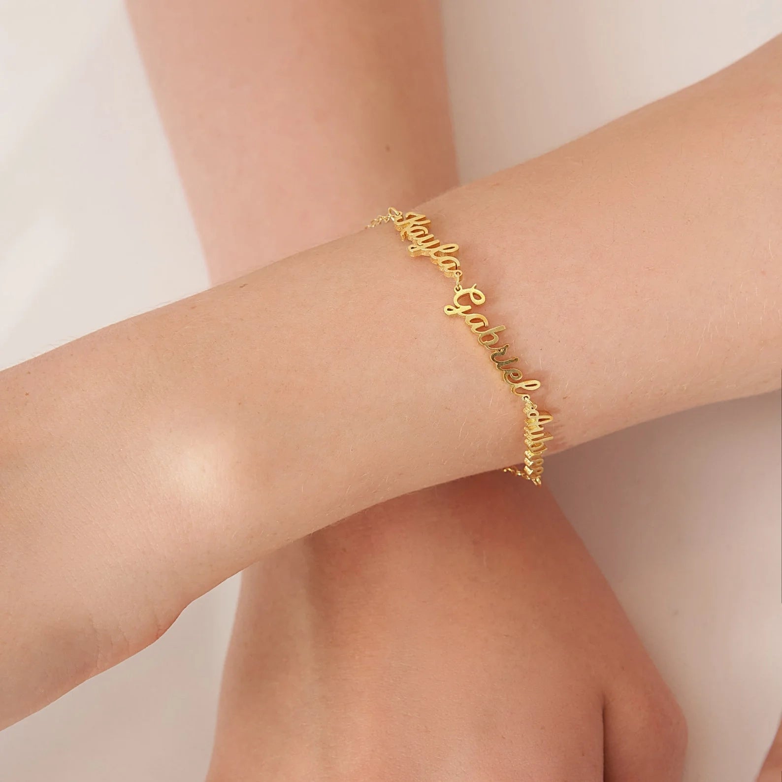 Classic Multiple Name Bracelet Silver 18K Gold Plated