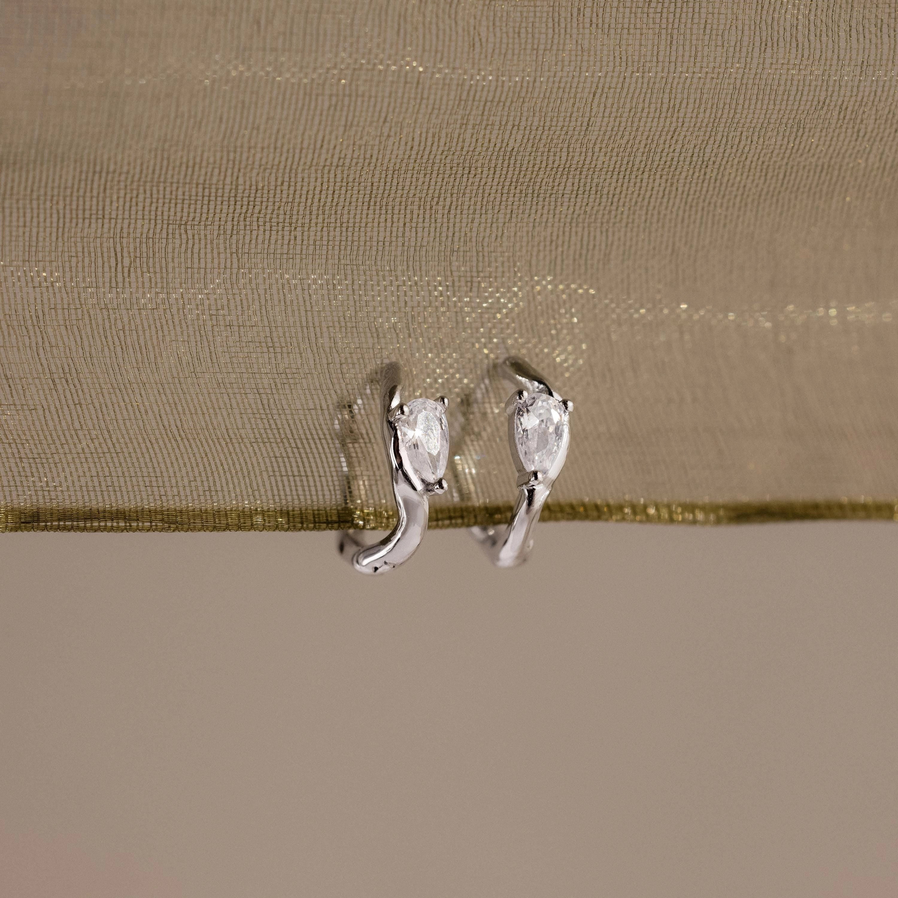 Organic Diamond Teardrop Hoops Silver 18K Gold Plated