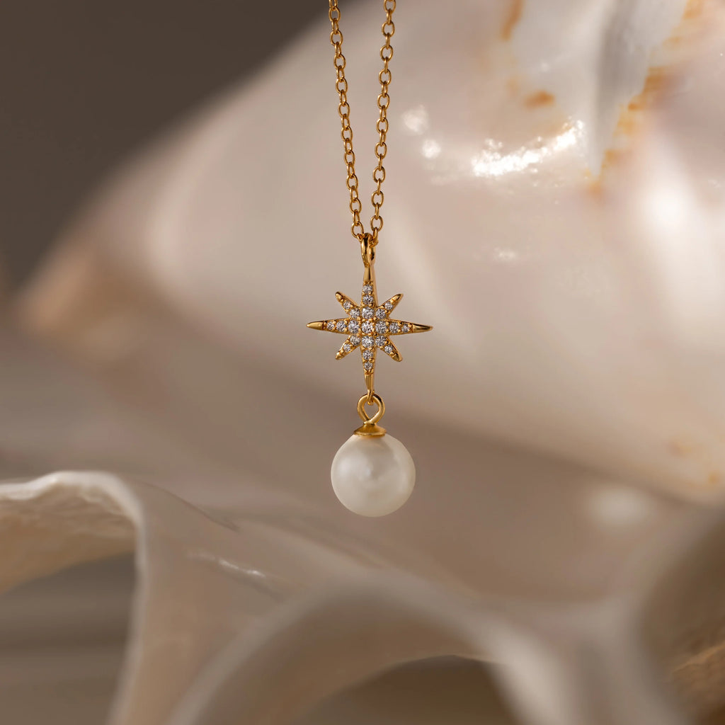 Pavé North Star Pearl Necklace Silver 18K Gold Plated