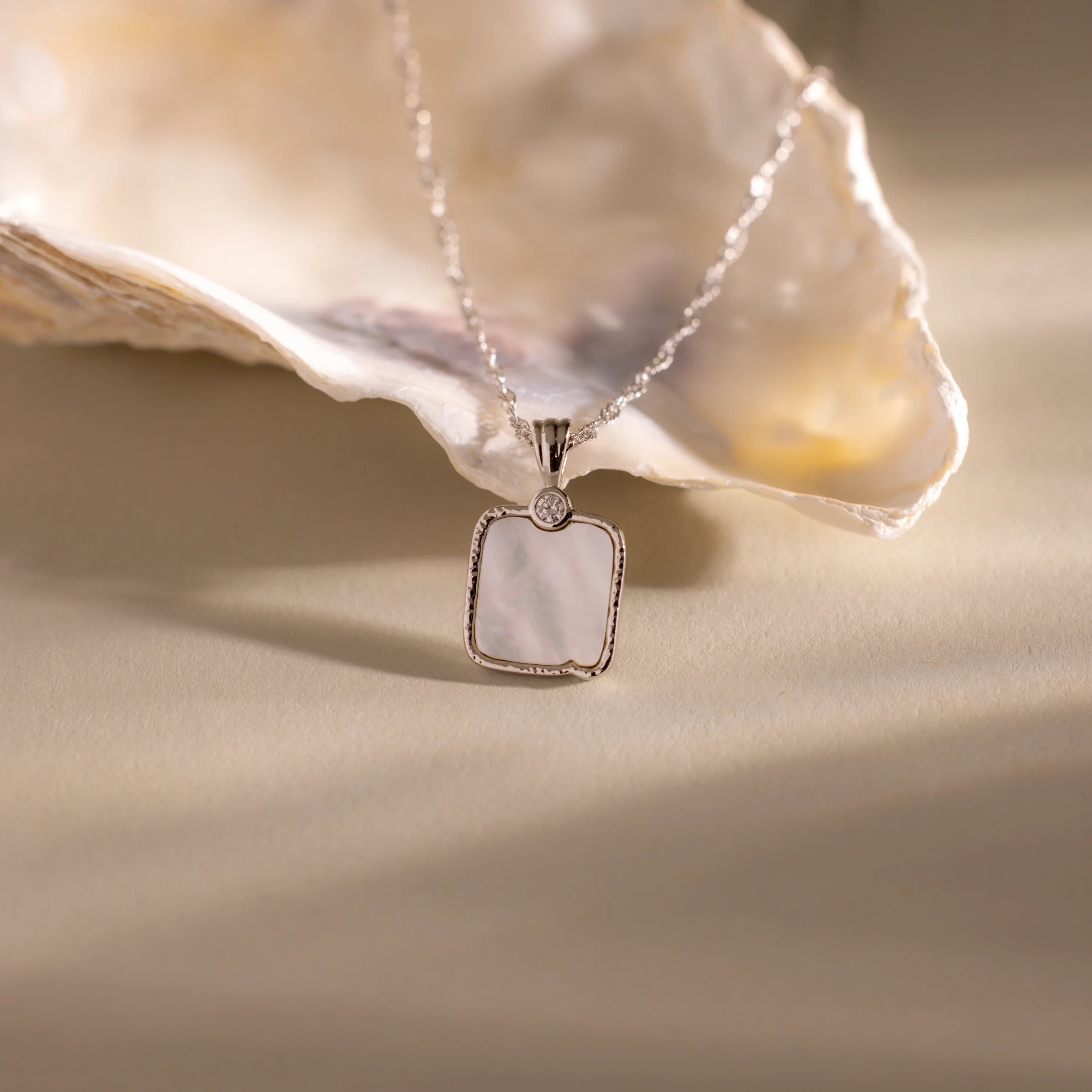 Serenity Mother of Pearl Necklace Silver 18K Gold Plated