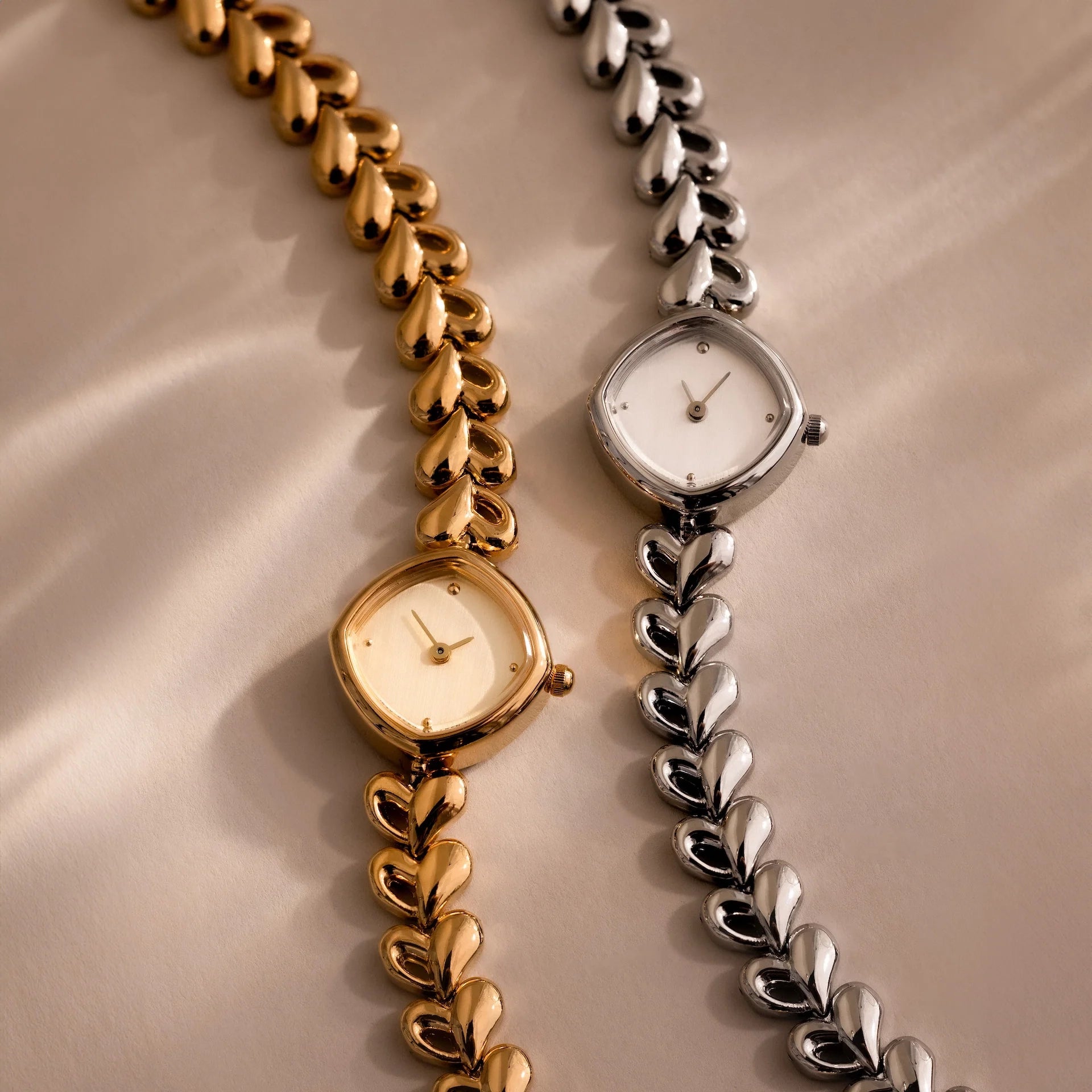 Heart Link Timepiece Silver 18K Gold Plated