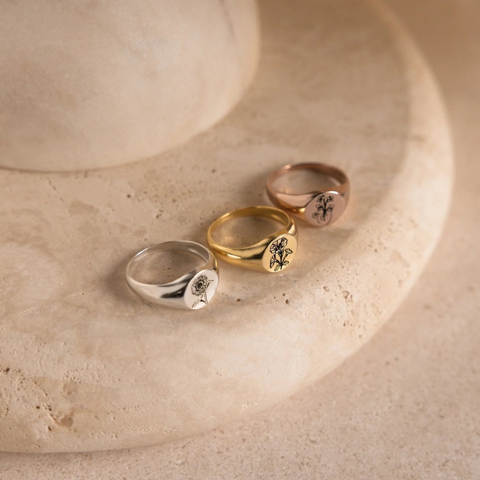 Birth Flower Signet Ring Silver 18K Gold Plated