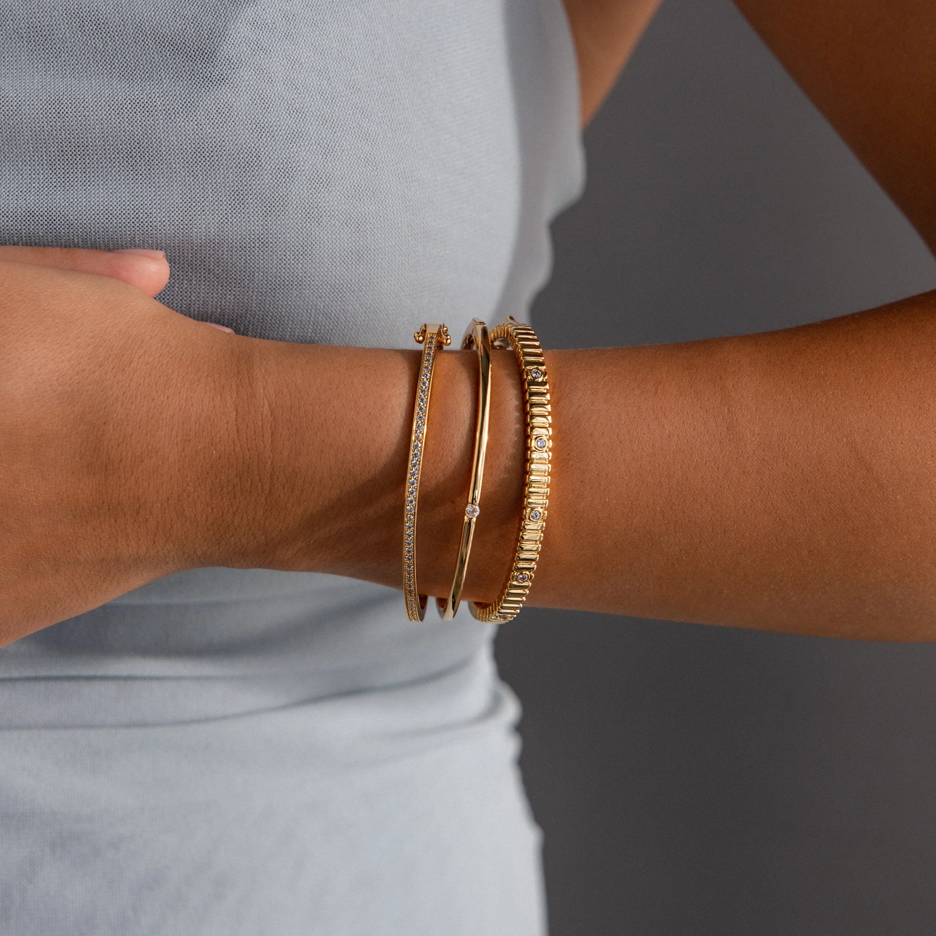 Ribbed Diamond Bangle Silver 18K Gold Plated