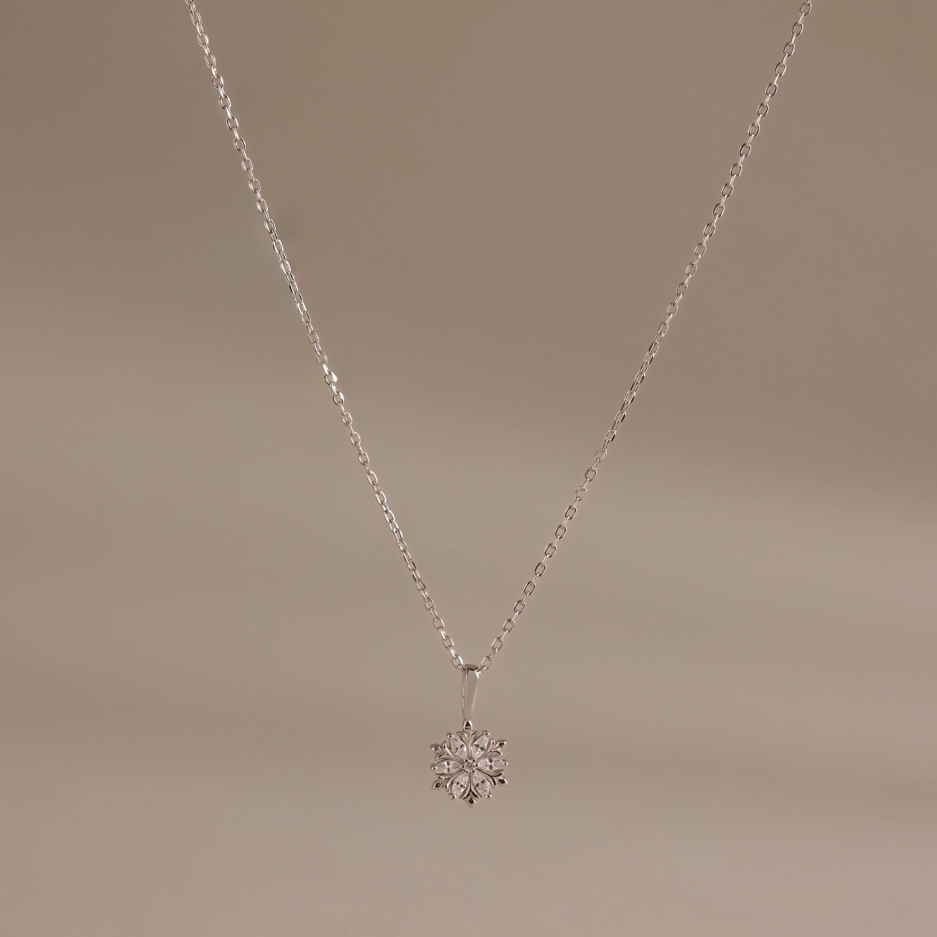 Diamond Poinsettia Necklace Silver 18K Gold Plated