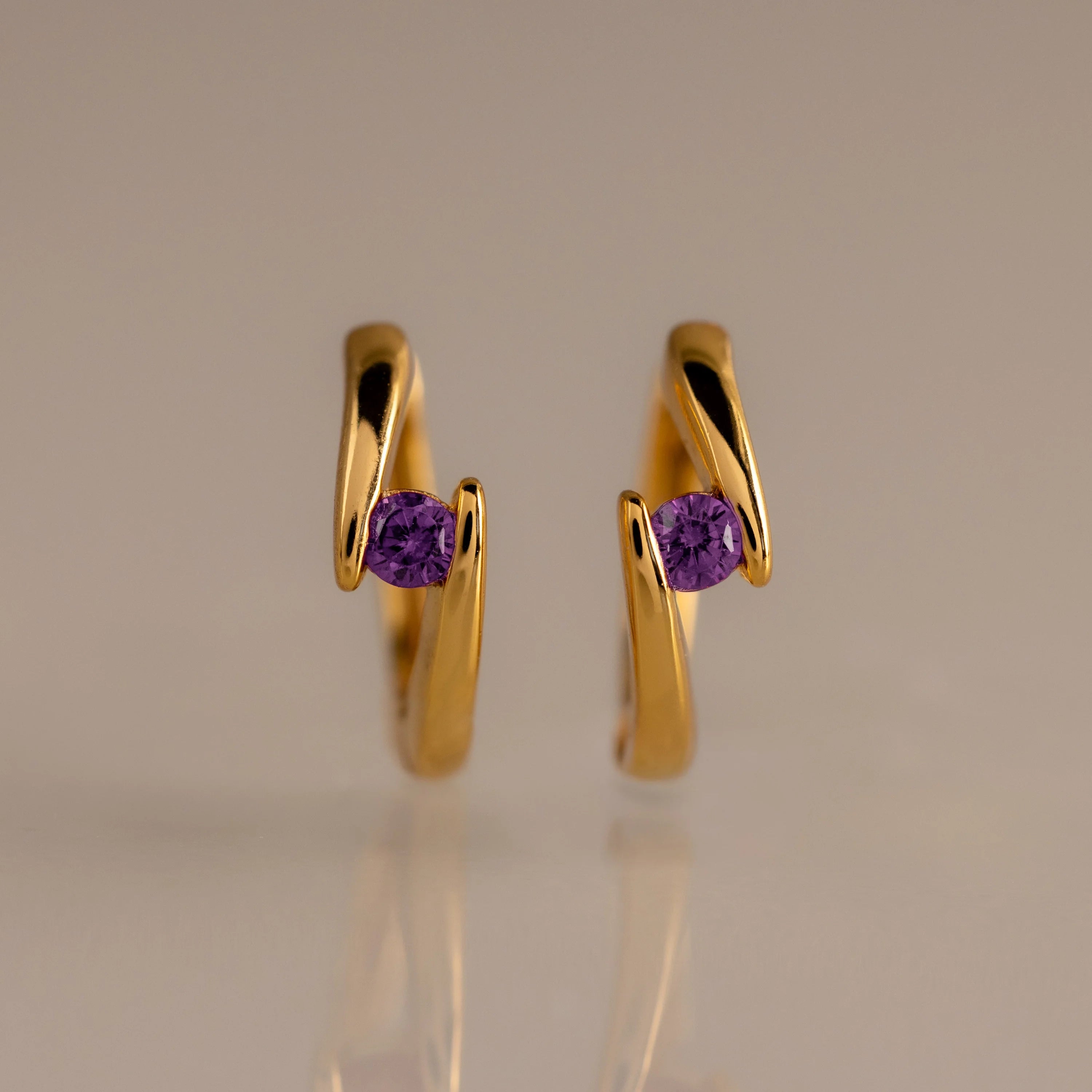 Amethyst Floating Huggies Silver 18K Gold Plated
