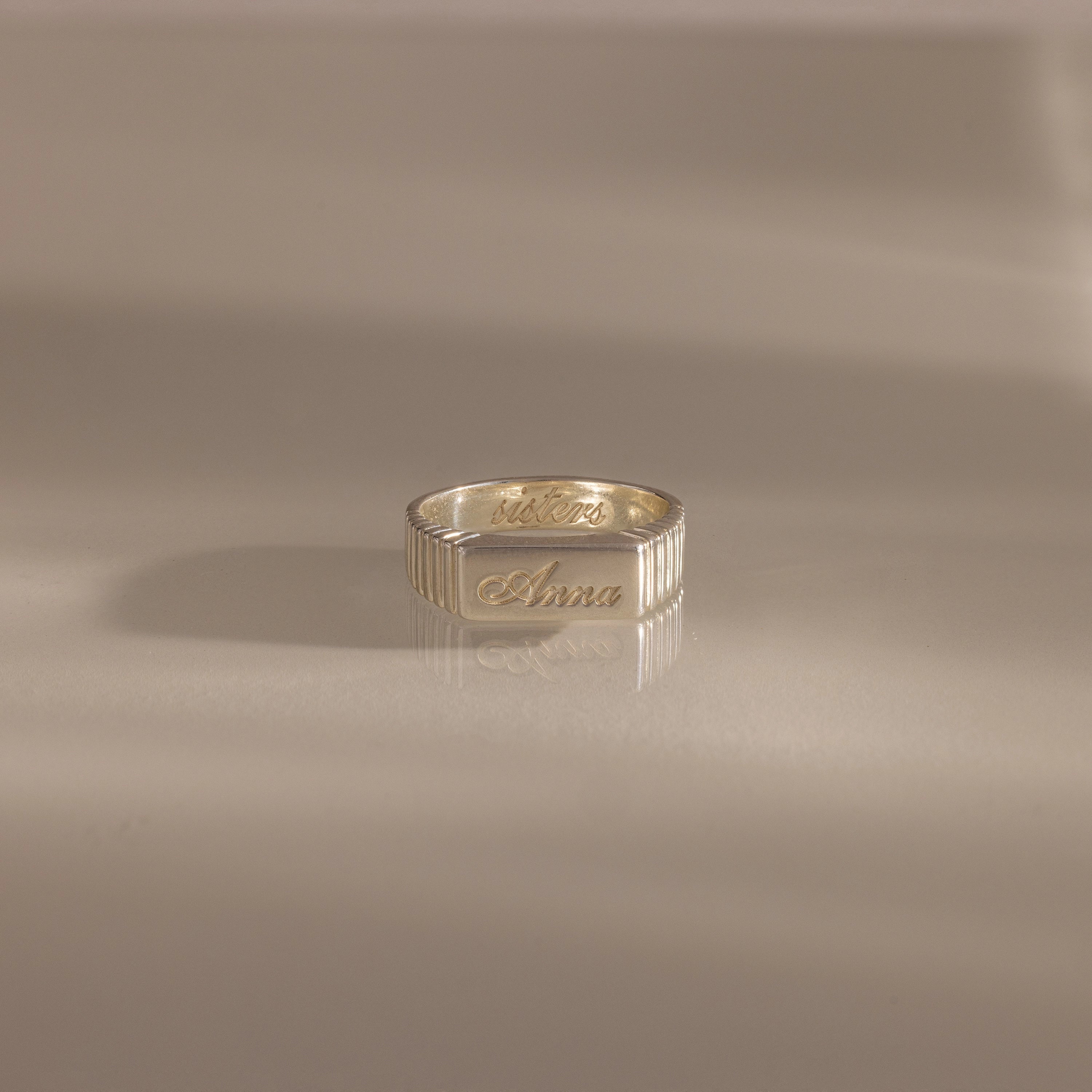 Ribbed Name Signet Ring Silver 18K Gold Plated