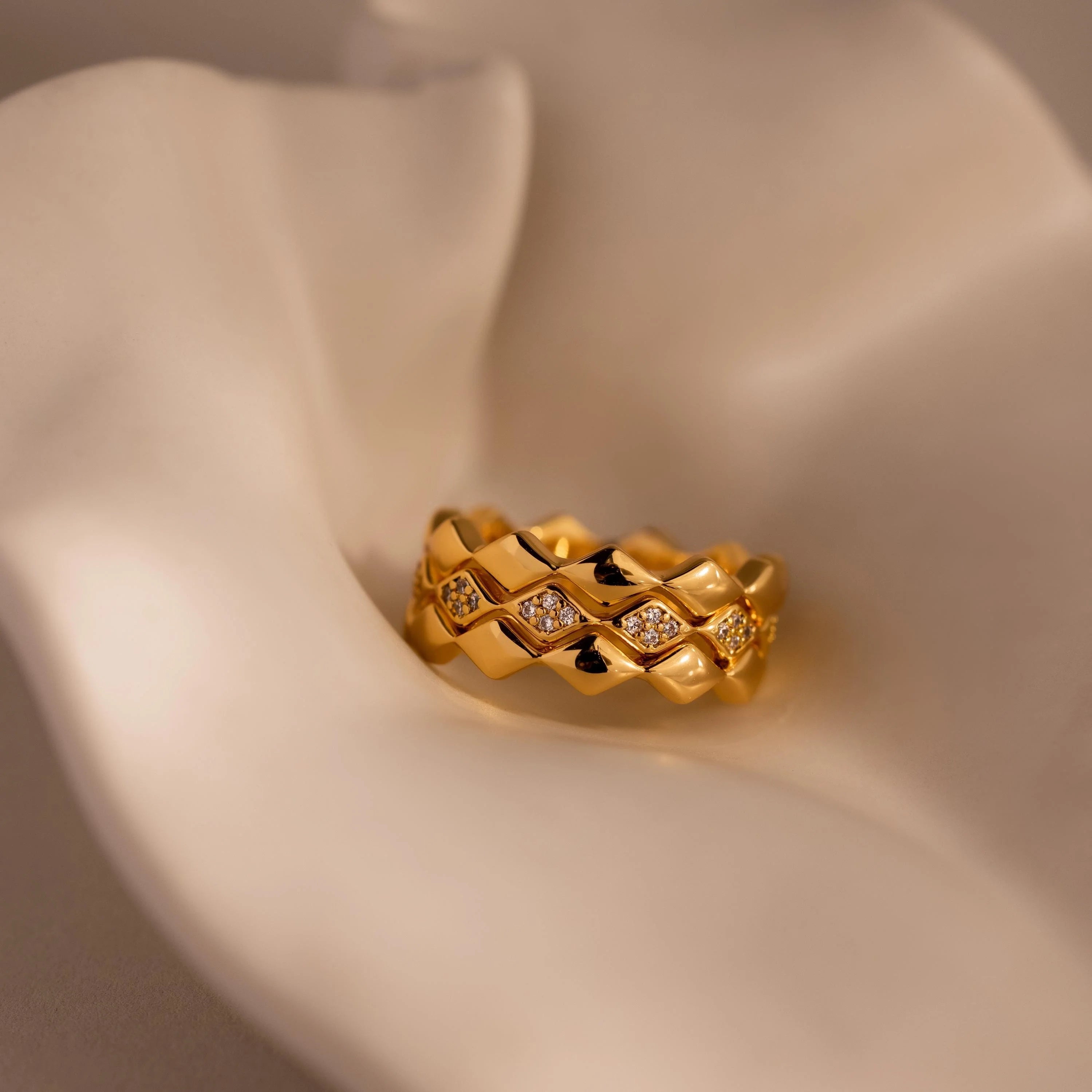 Diamond Wave Eternity Ring Set Silver 18K Gold Plated
