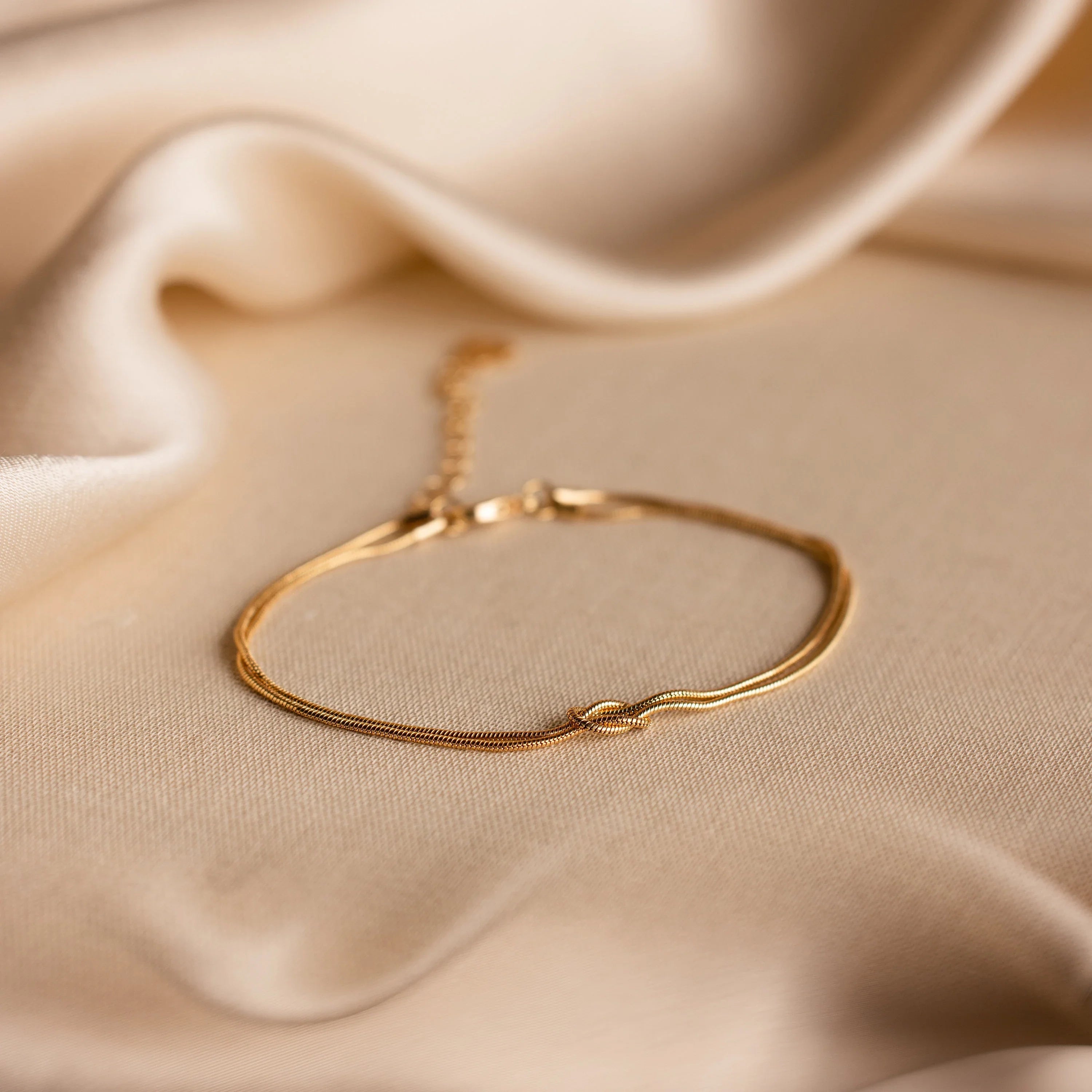 Love Knot Bracelet Silver 18K Gold Plated