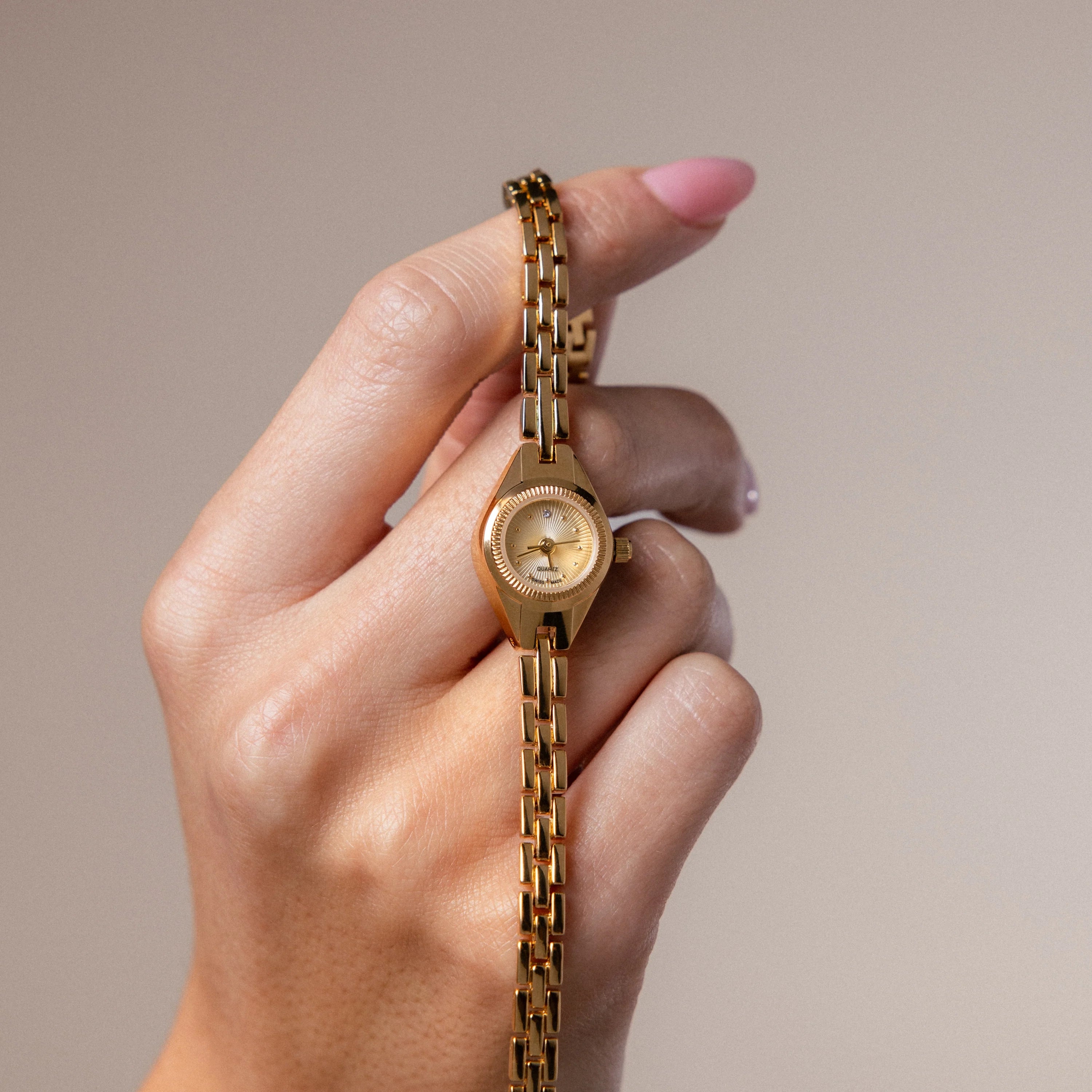 Petite Round Timepiece Silver 18K Gold Plated