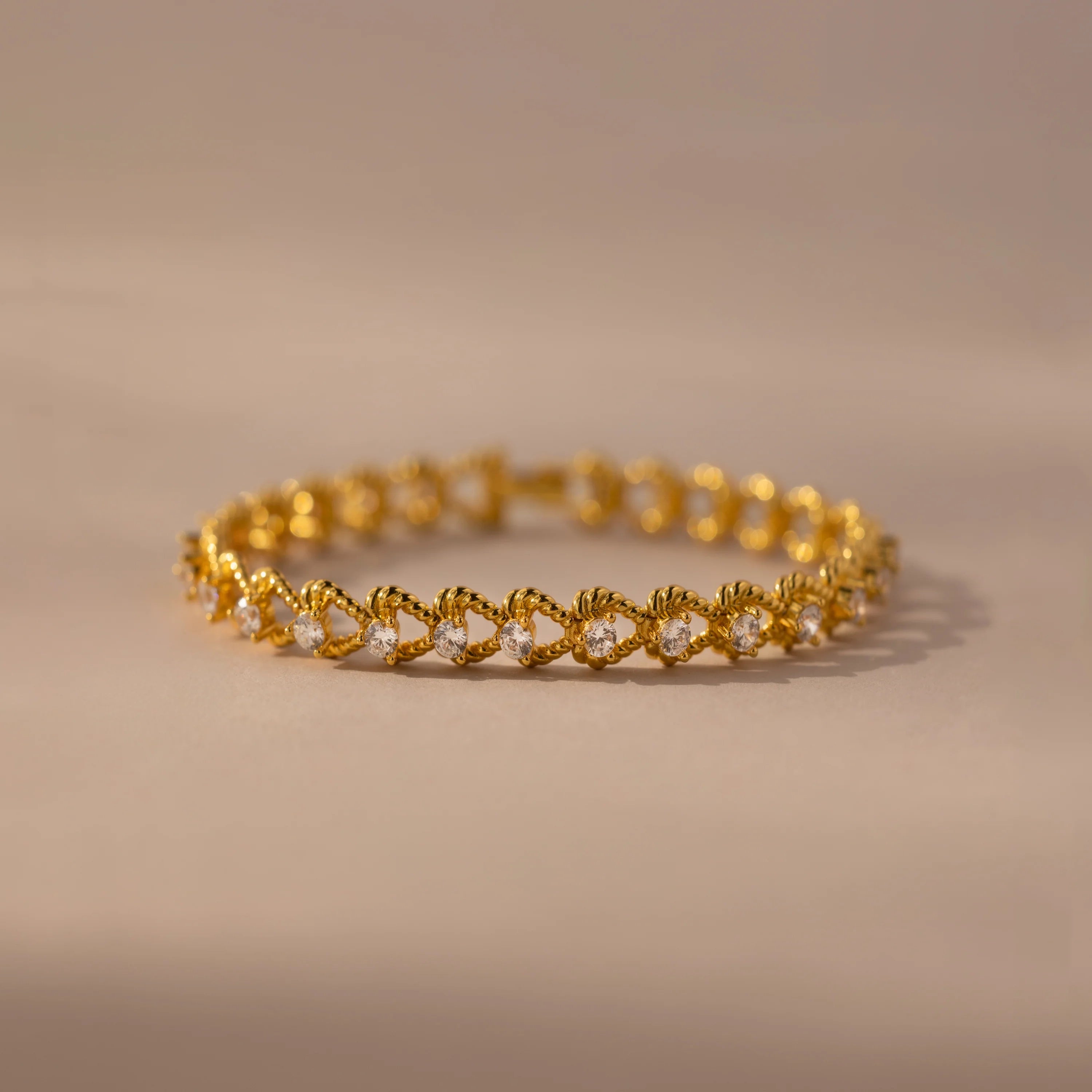 Diamond Heart Link Bracelet Silver 18K Gold Plated