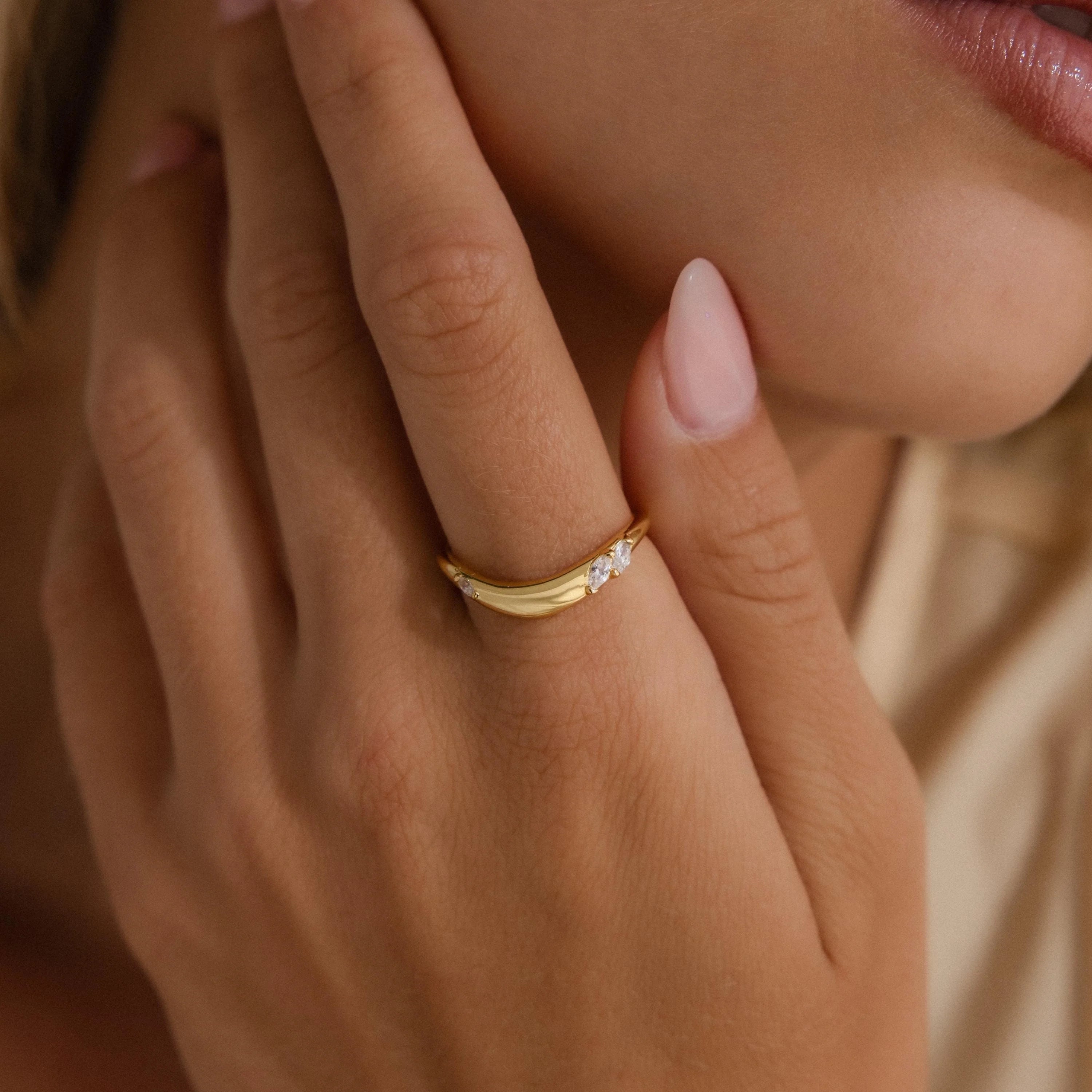 Organic Diamond Curve Ring Silver 18K Gold Plated