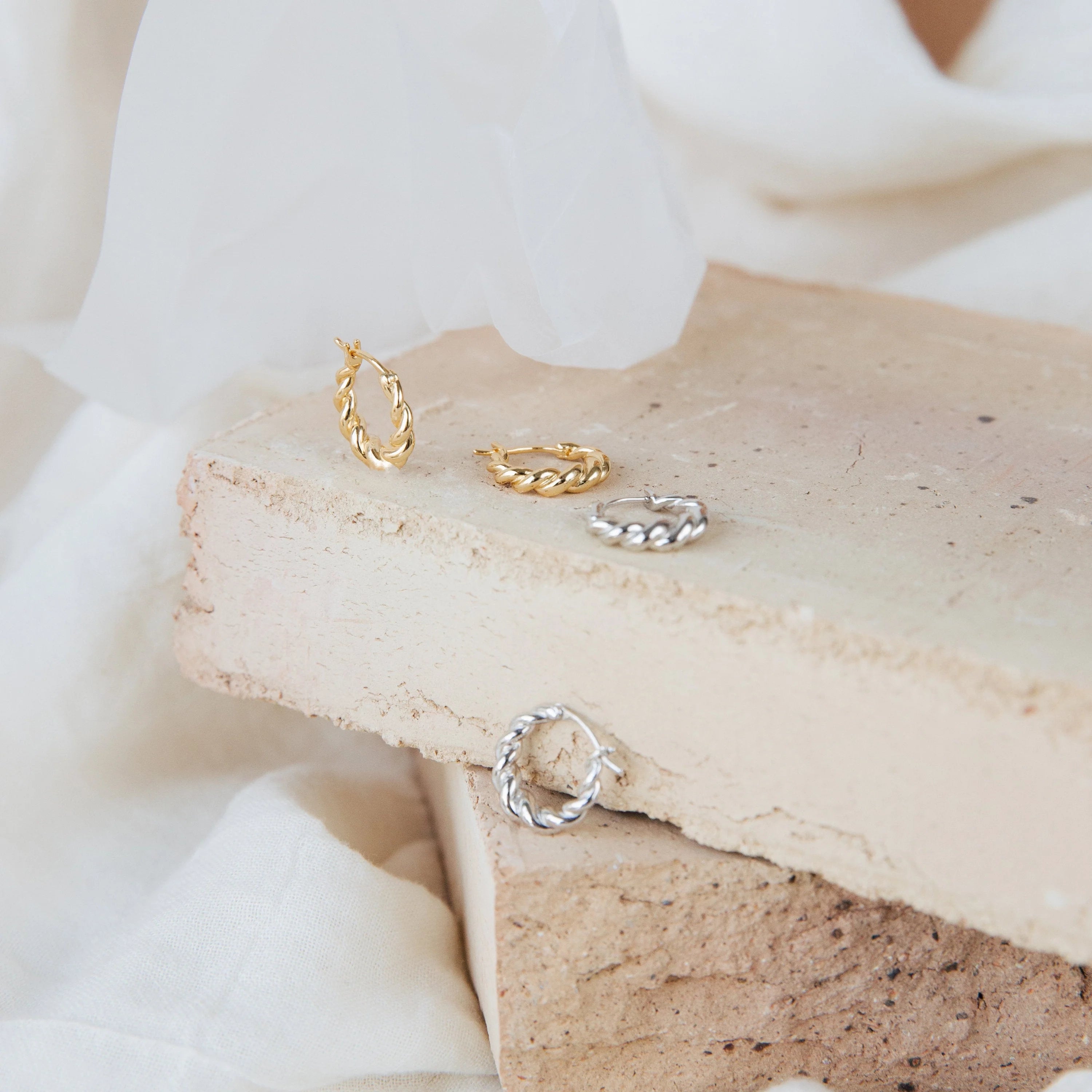 Naomi Twisted Hoops Silver 18K Gold Plated