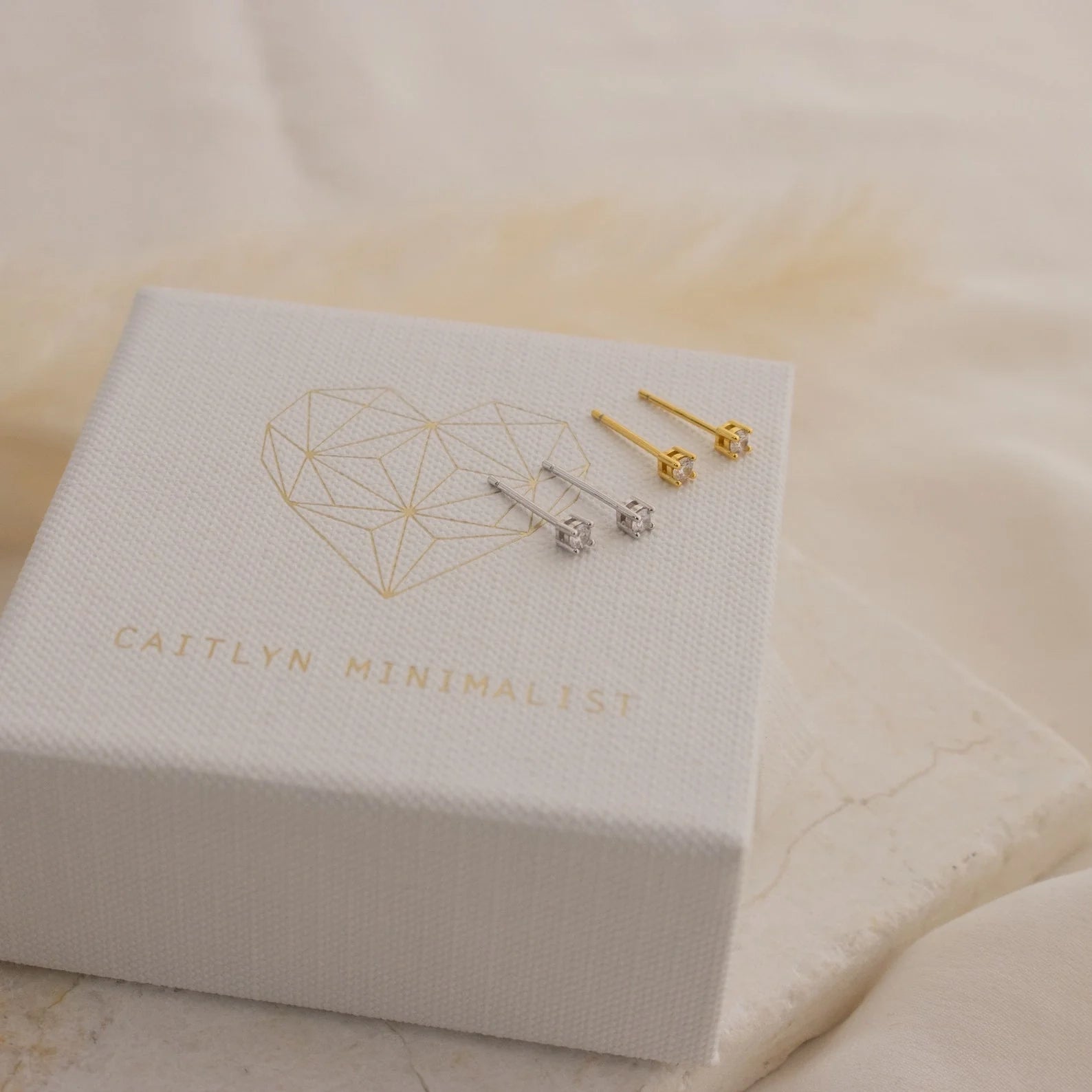 Diamond Minimalist Studs Silver 18K Gold Plated