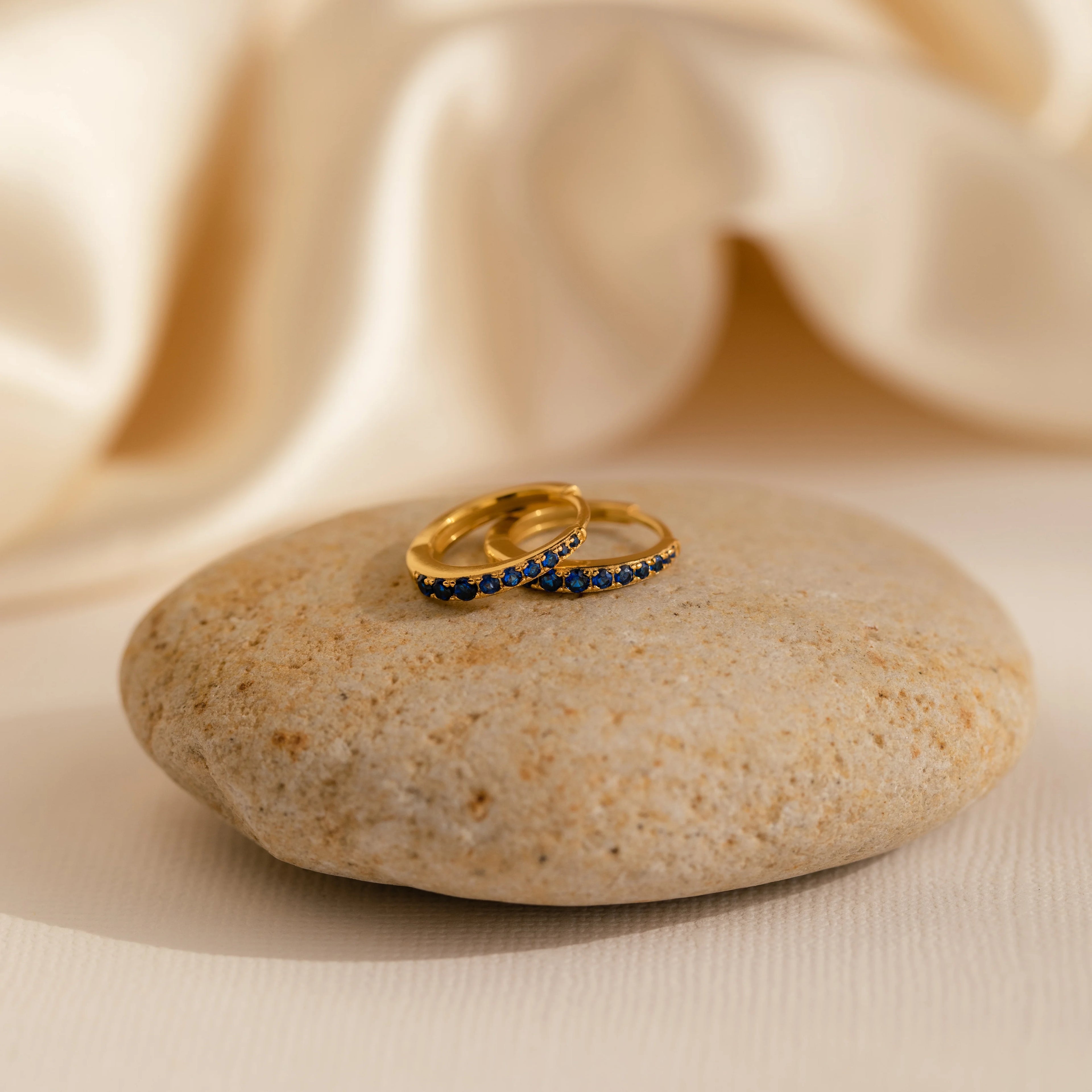 Sapphire Pave Huggies Silver 18K Gold Plated