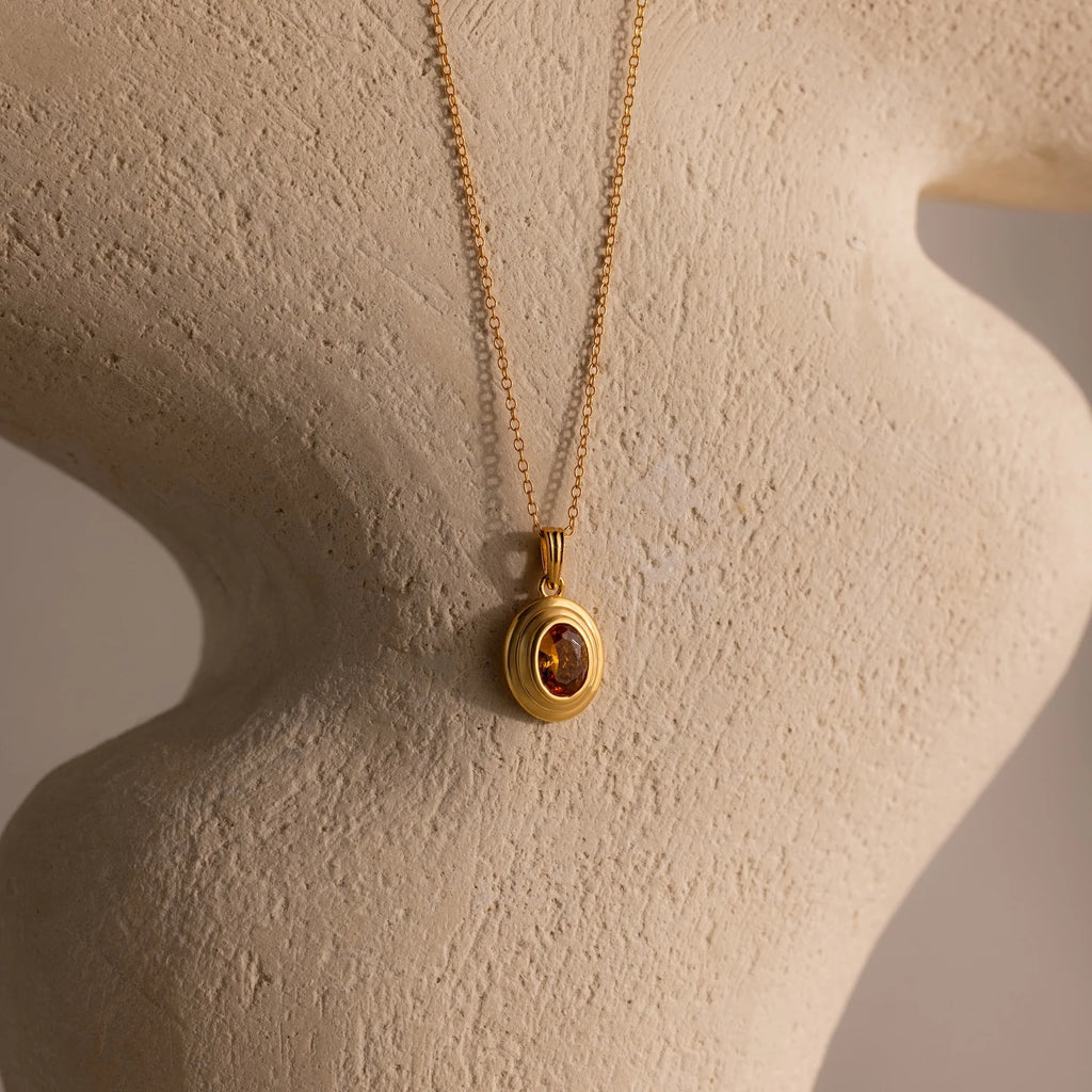 Topaz Ribbed Pendant Necklace Silver 18K Gold Plated