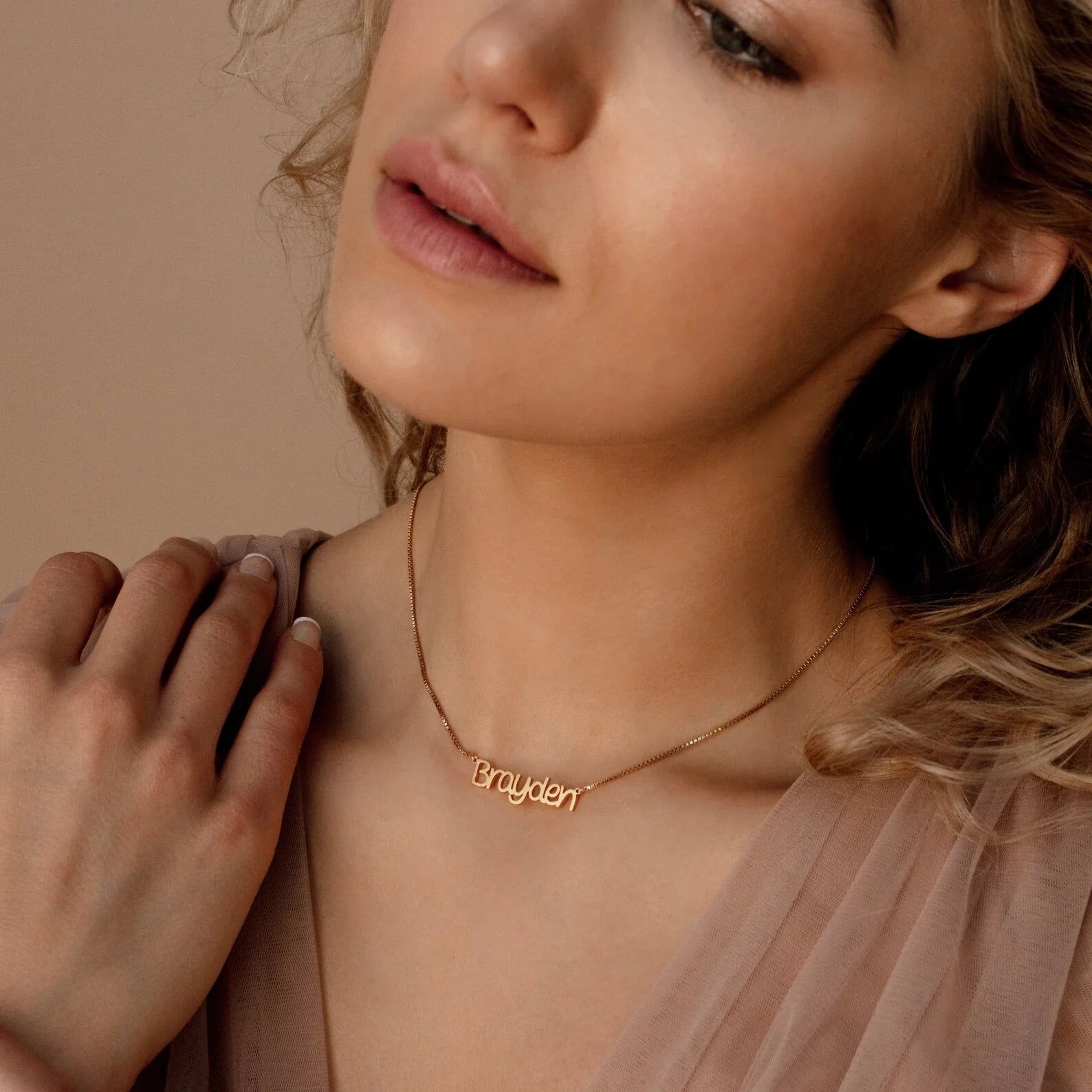 Callie Box Chain Name Necklace Silver 18K Gold Plated