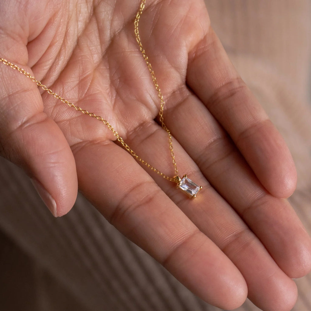 Sage Diamond Necklace Silver 18K Gold Plated