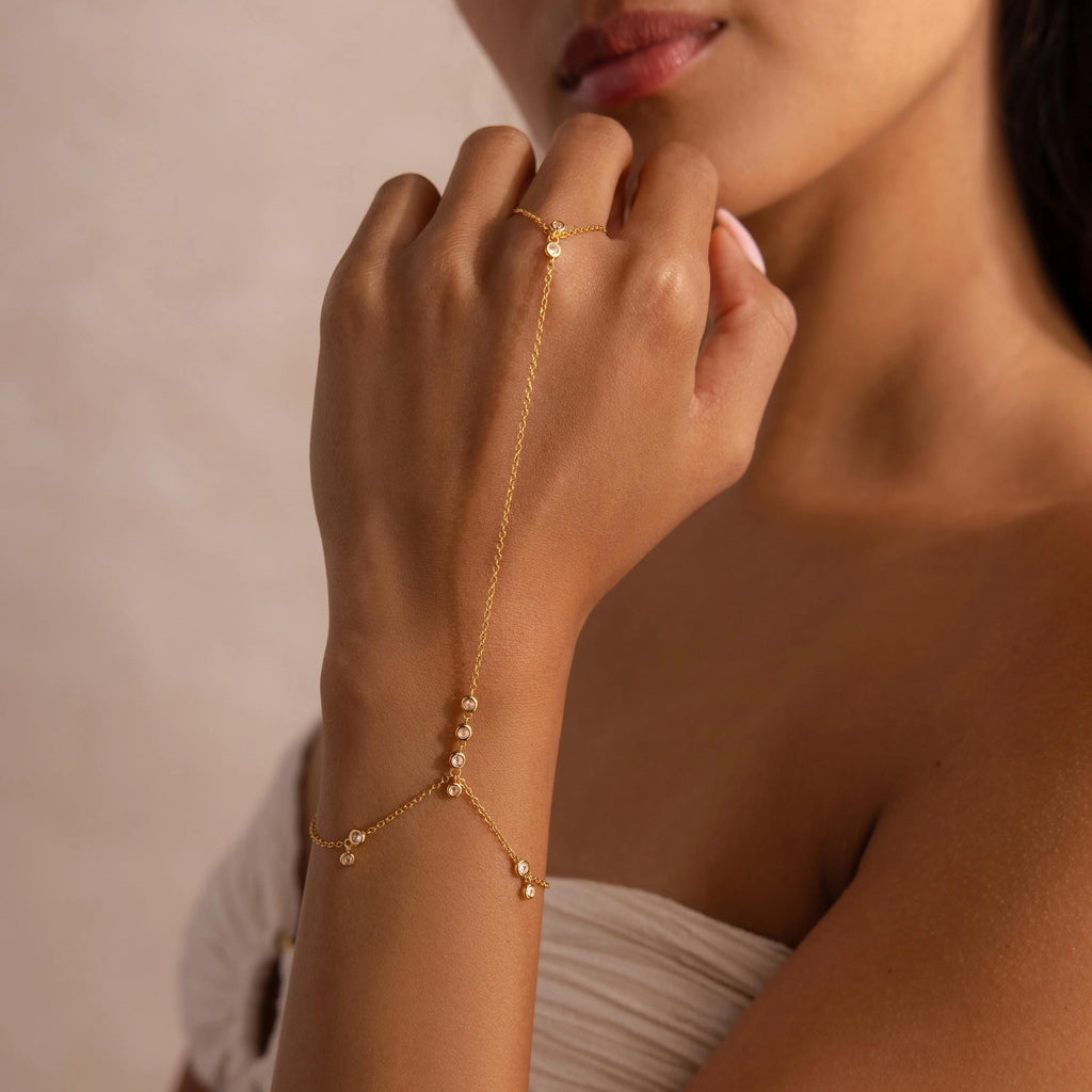 Diamond Cluster Hand Chain Bracelet Silver 18K Gold Plated