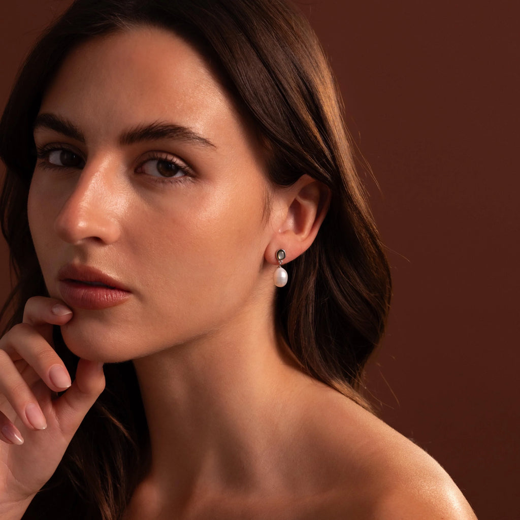 Midnight Pearl Drop Earrings Silver 18K Gold Plated