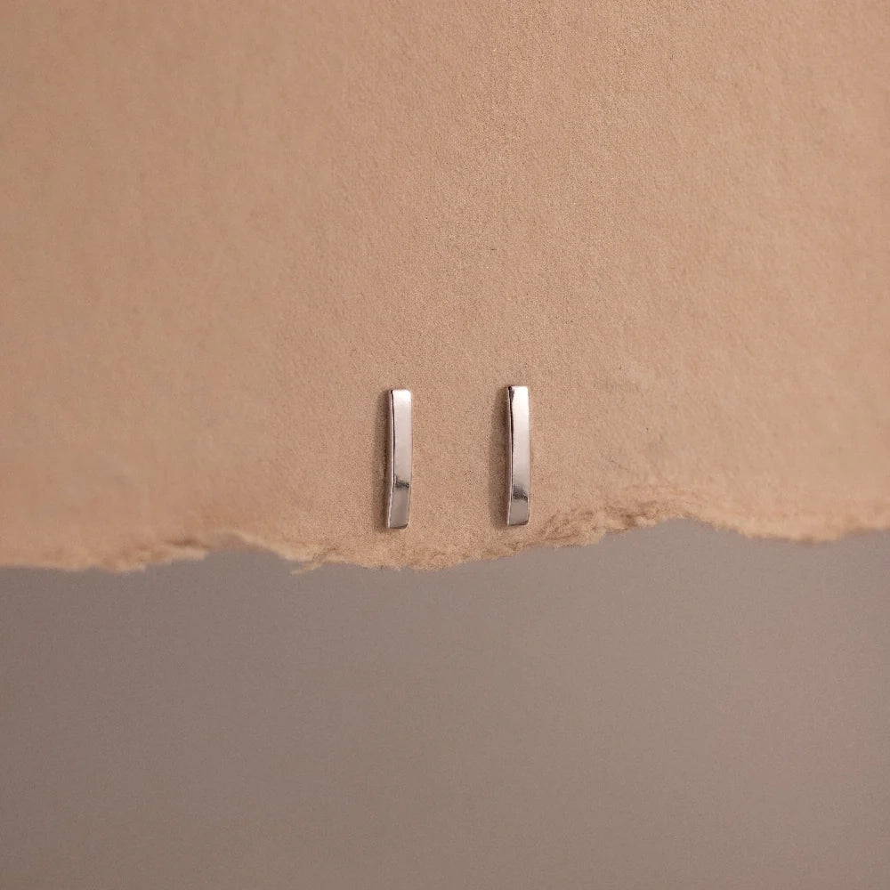 Dainty Bar Studs Silver 18K Gold Plated
