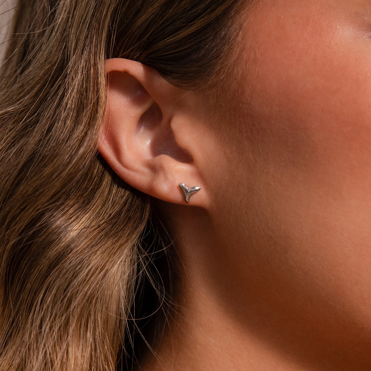 Shark Tooth Flatback Studs Silver 18K Gold Plated