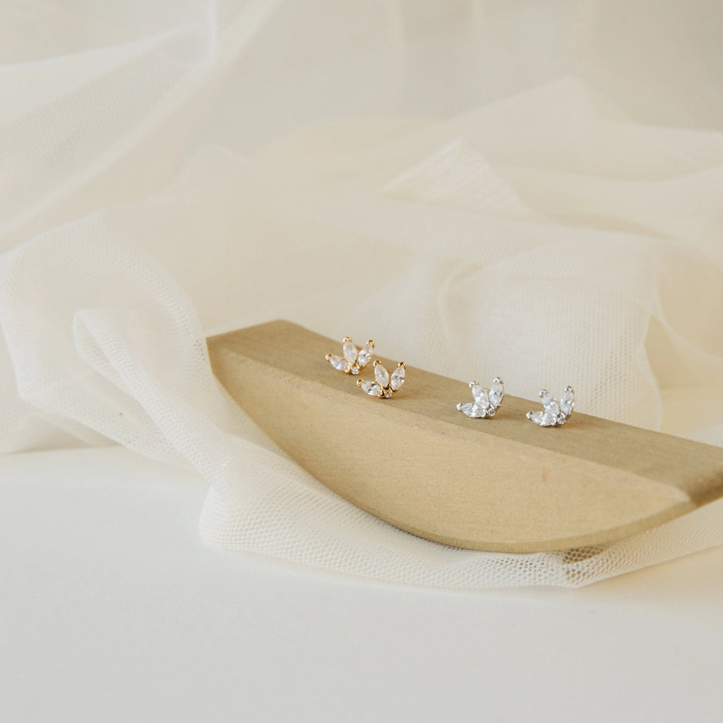 Arya Petal Studs Silver 18K Gold Plated