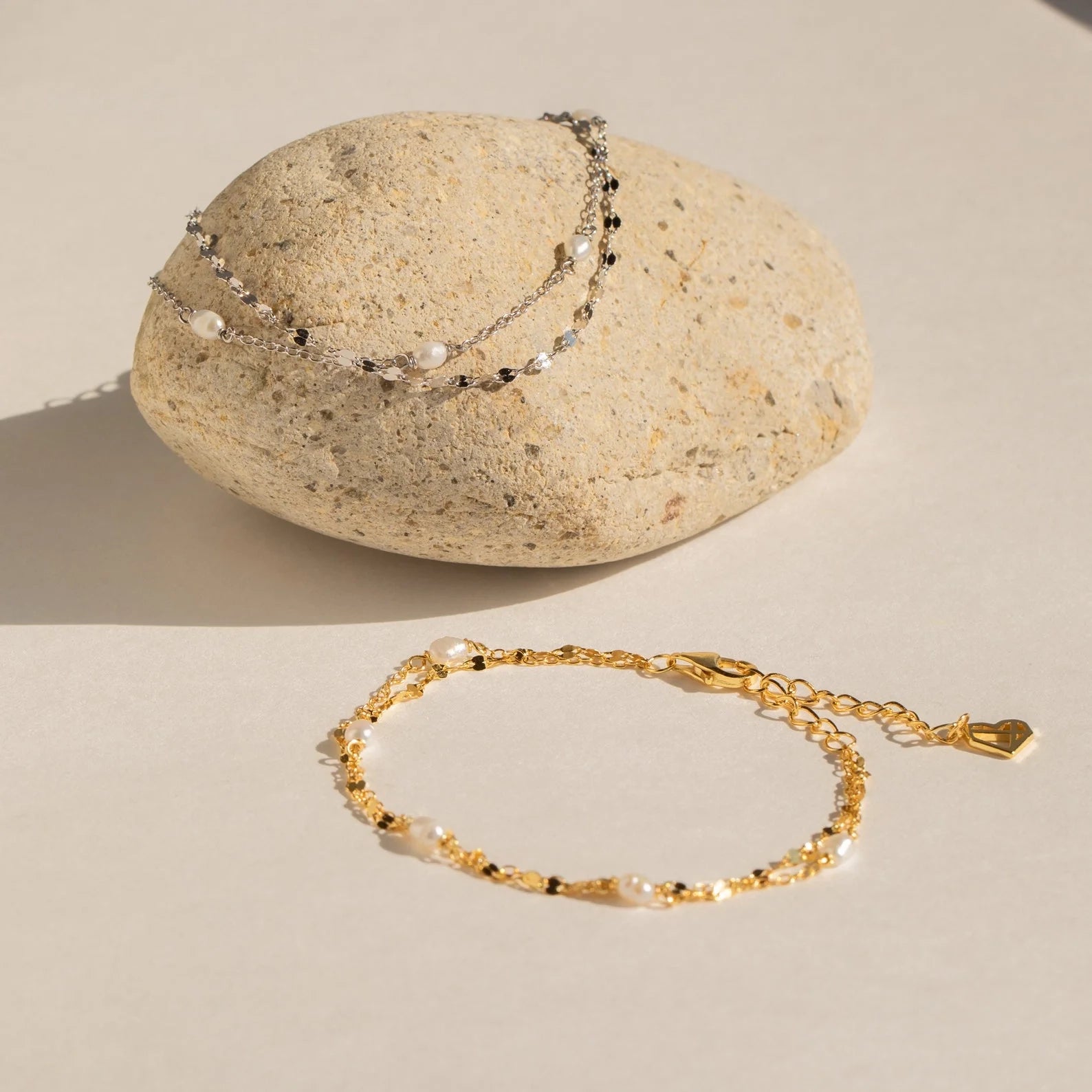 Magnolia Pearl Wrap Bracelet Silver 18K Gold Plated