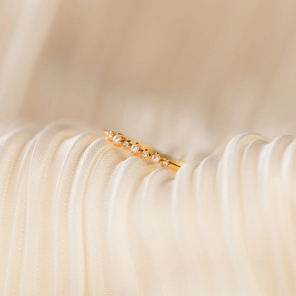 Delicate Pearl Diamond Ring Silver 18K Gold Plated