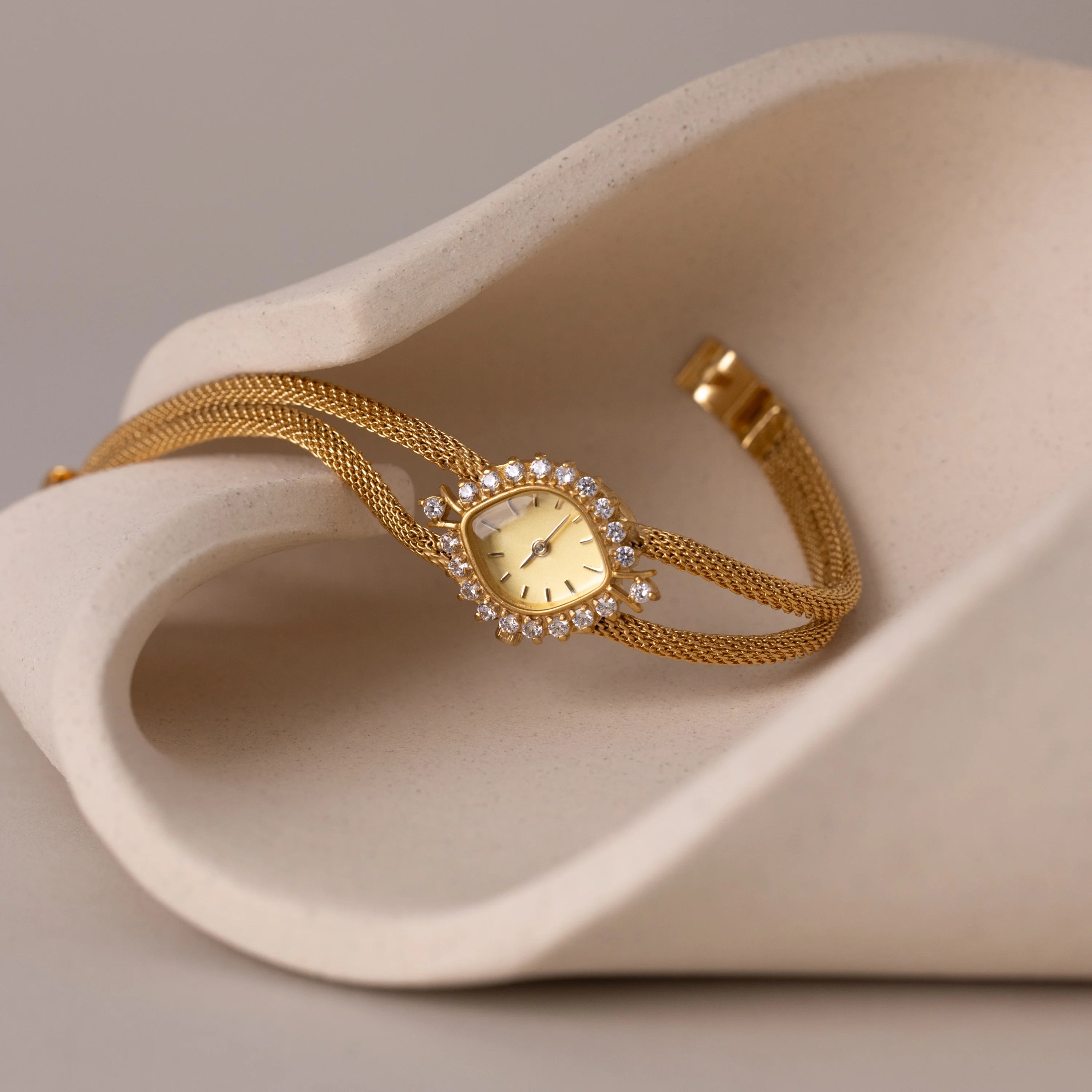 Duo Chain Diamond Timepiece Silver 18K Gold Plated