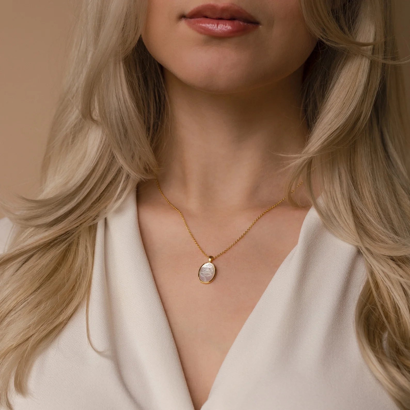 Pearl Rose Necklace Silver 18K Gold Plated