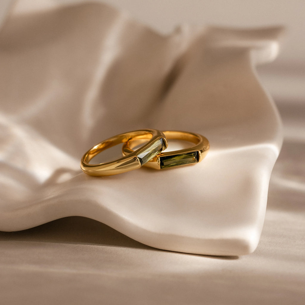 Peridot Baguette Signet Ring Silver 18K Gold Plated
