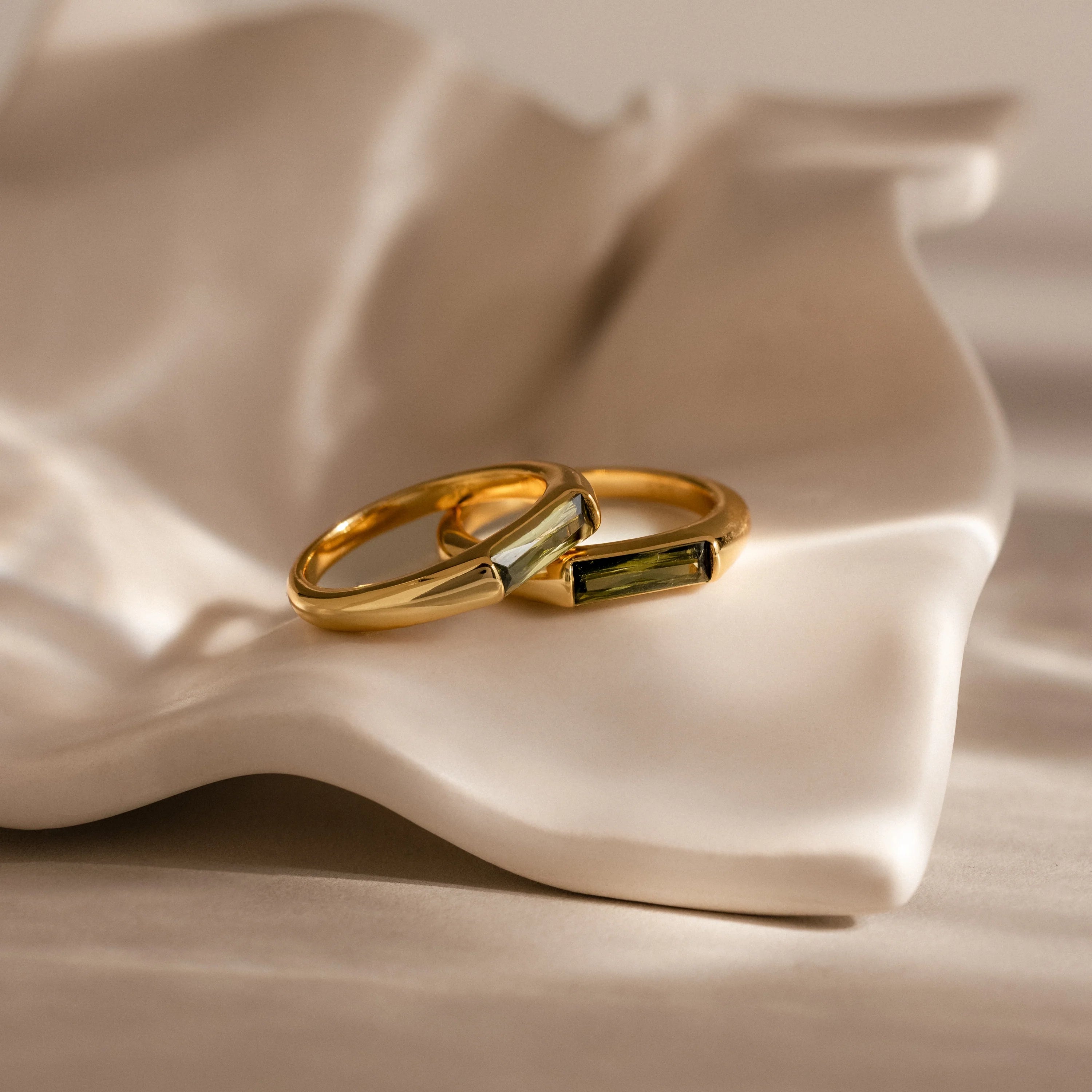 Peridot Baguette Signet Ring Silver 18K Gold Plated