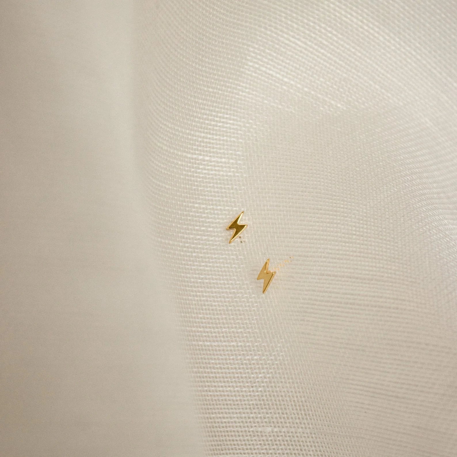 Dainty Bold Stud Earrings Silver 18K Gold Plated