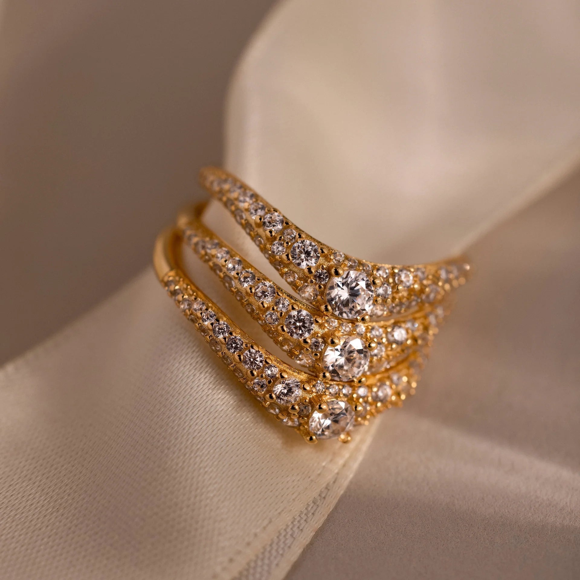 Pave Diamond Curve Ring Silver 18K Gold Plated