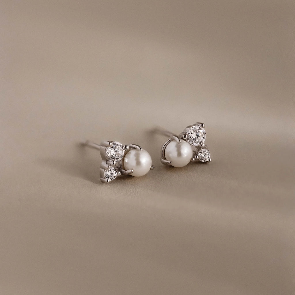 Pearl Diamond Cluster Studs Silver 18K Gold Plated