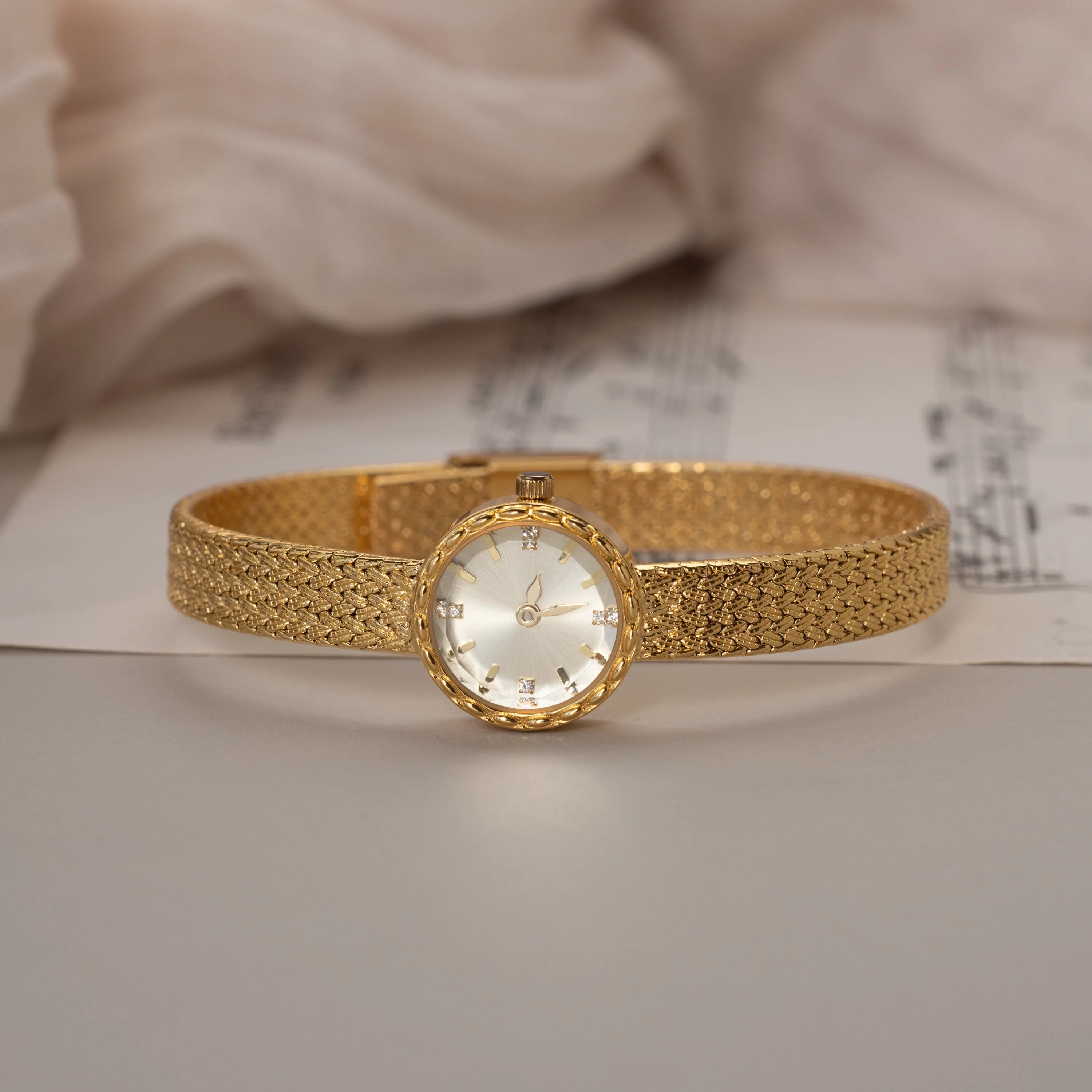 Round Braided Timepiece Silver 18K Gold Plated