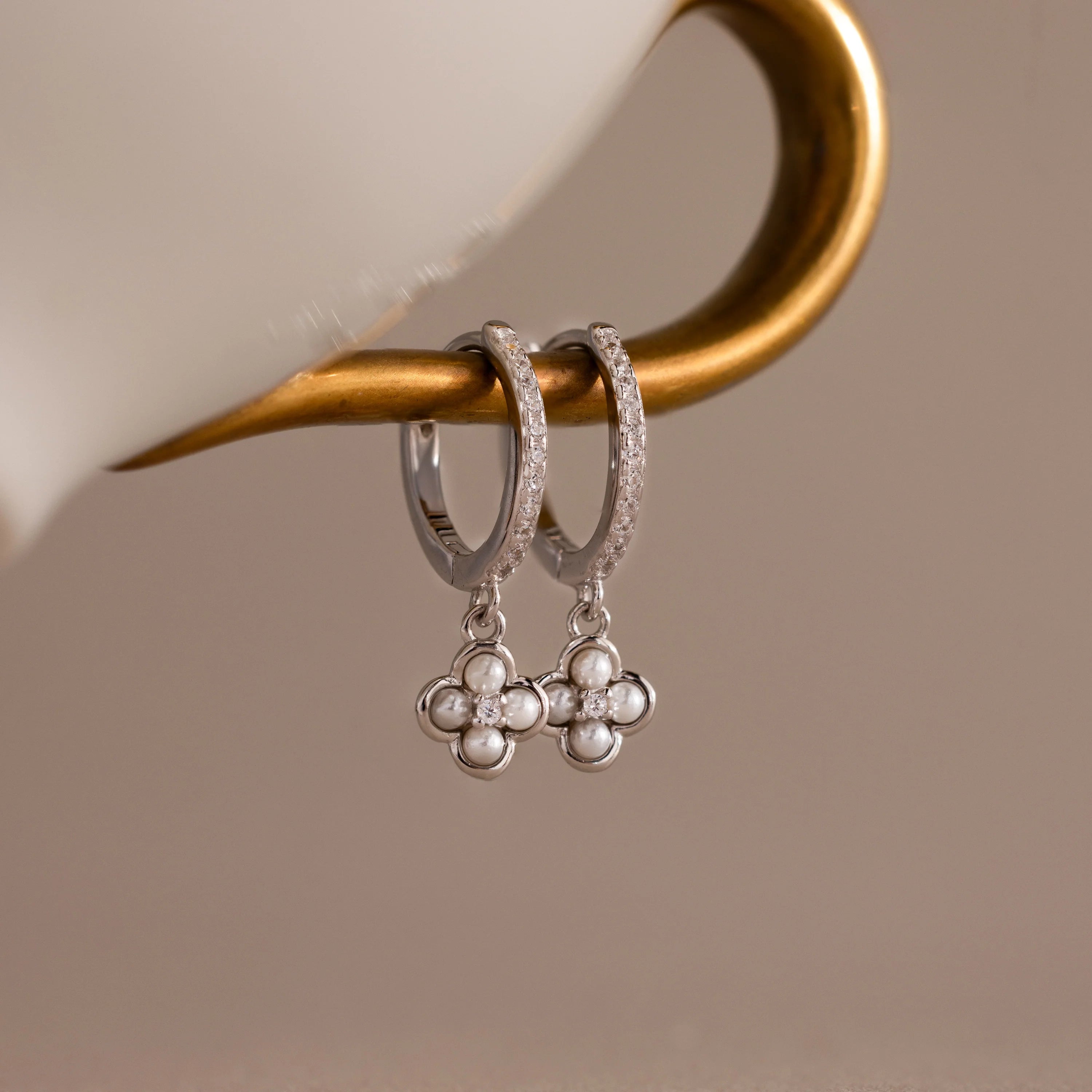 Diamonds Pearl Flower Hoops Silver 18K Gold Plated