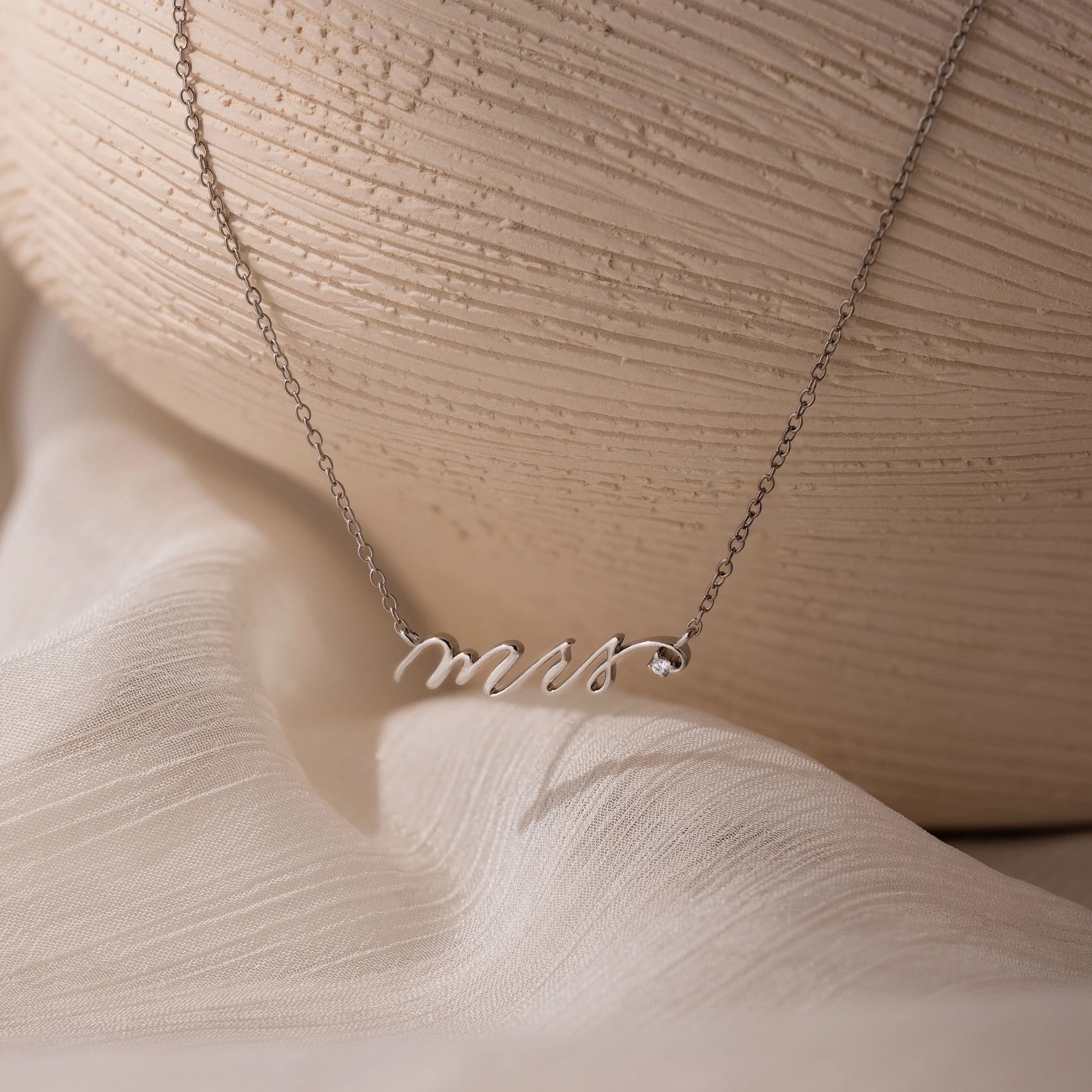 Mrs. Necklace Silver 18K Gold Plated