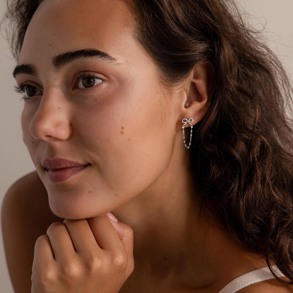 Diamond Bow Chain Studs Silver 18K Gold Plated