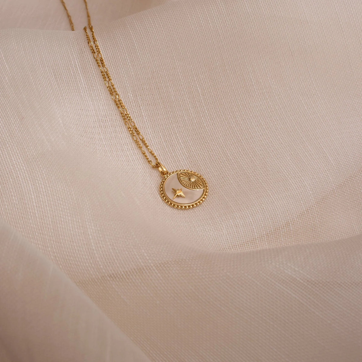Gabi Coin Necklace Silver 18K Gold Plated